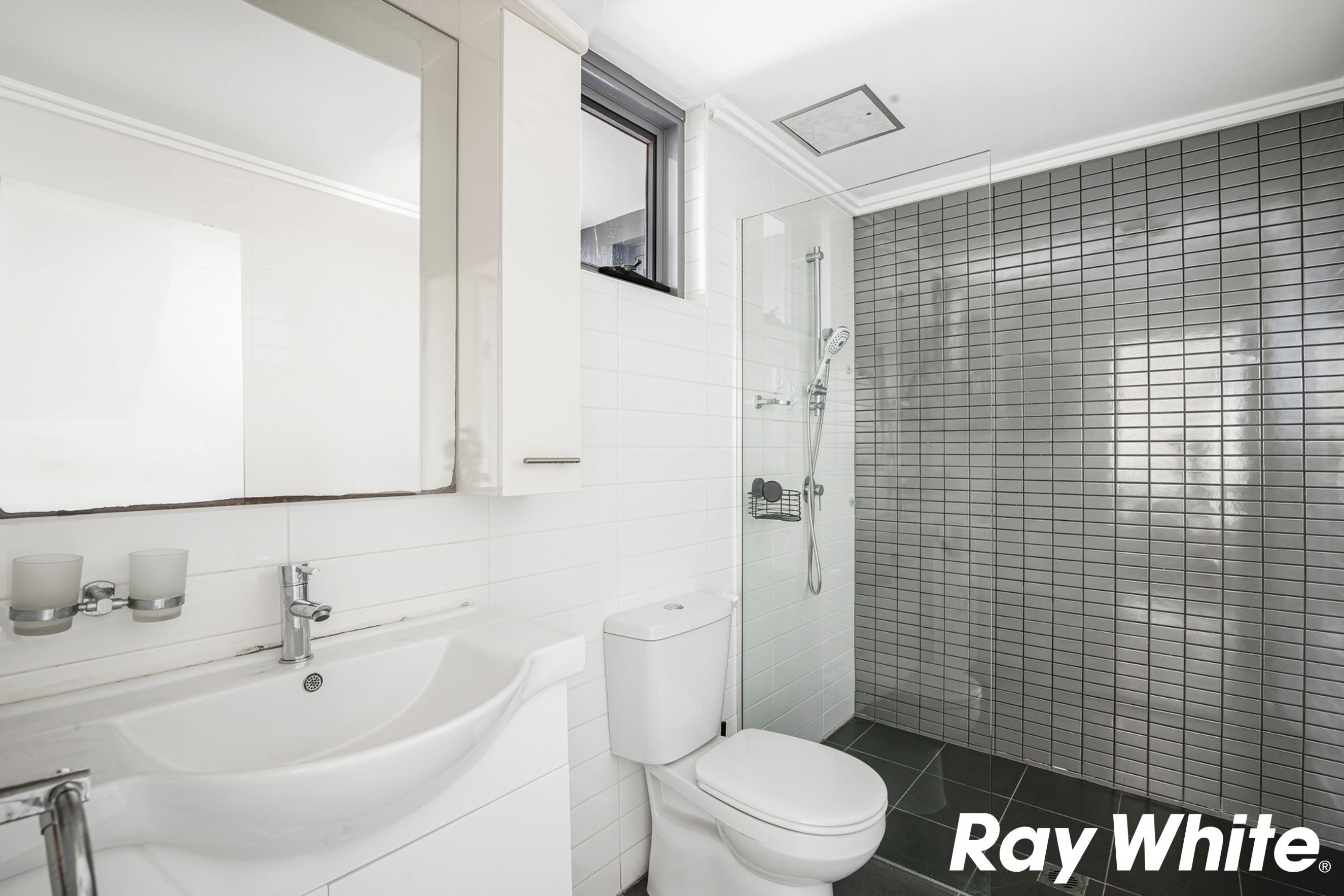 201B/8 Cowper Street — photo 8 of 16