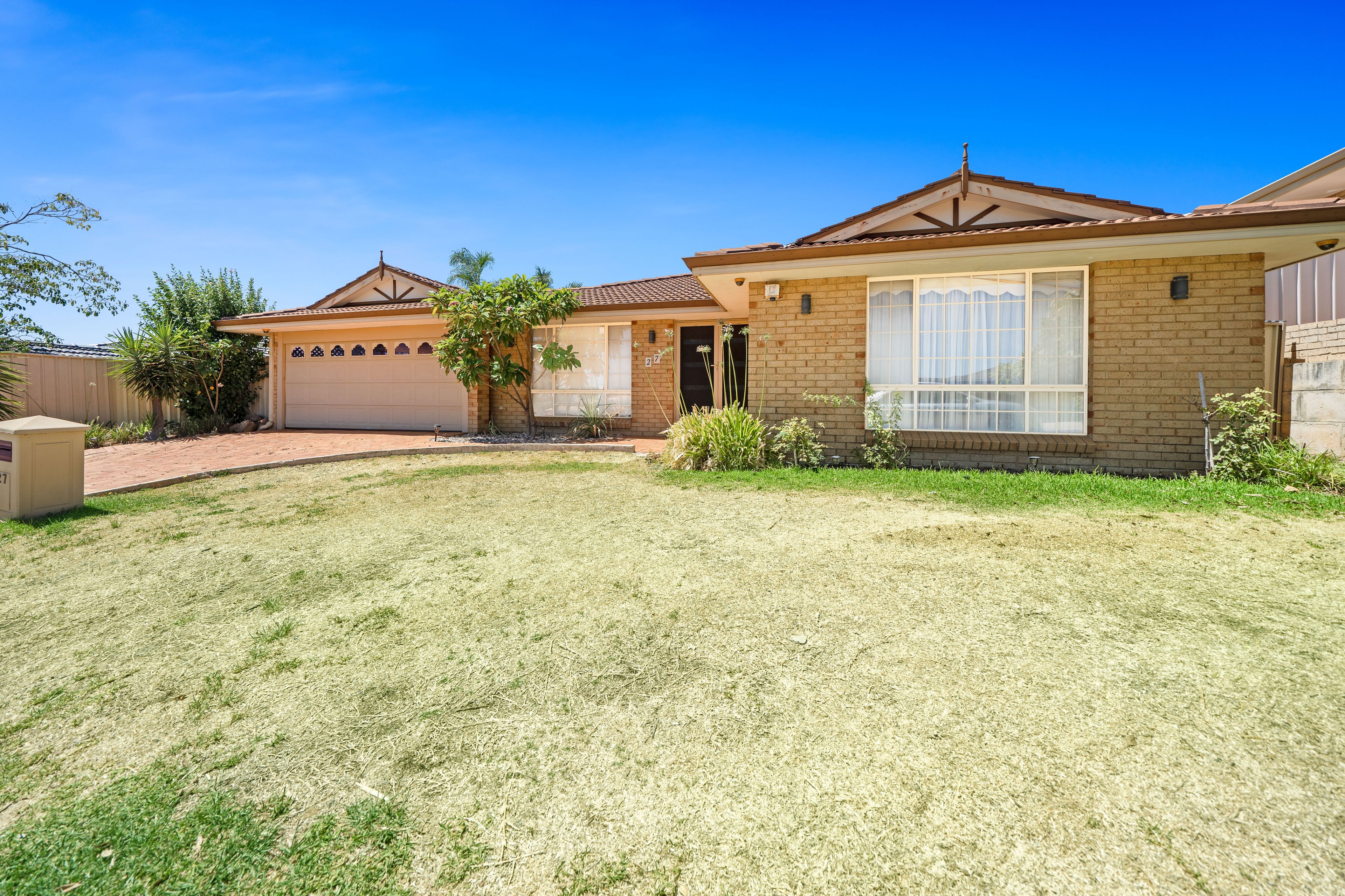 27 Rayner Drive, Landsdale WA 6065