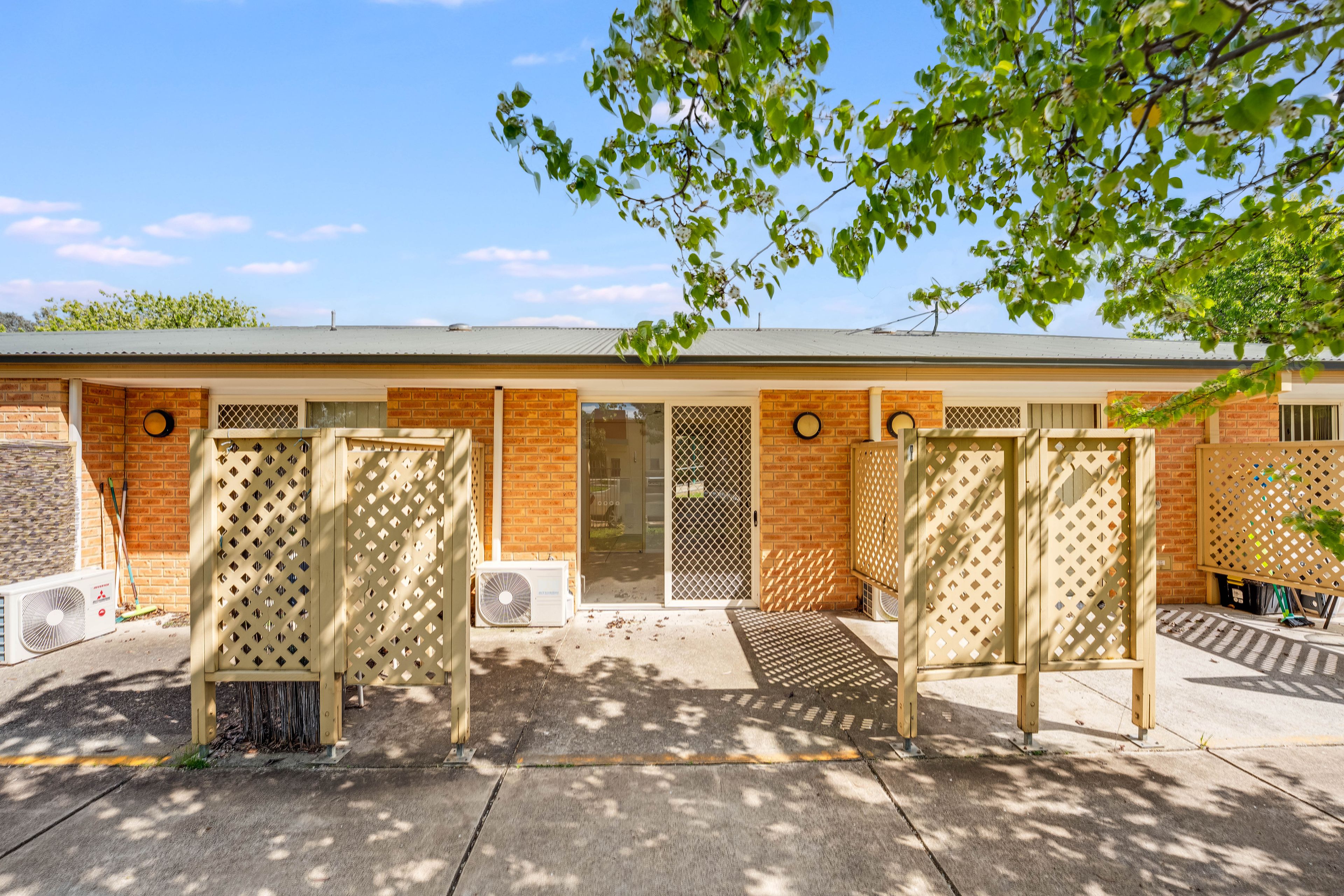 11/7 Severin Court — photo 10 of 12
