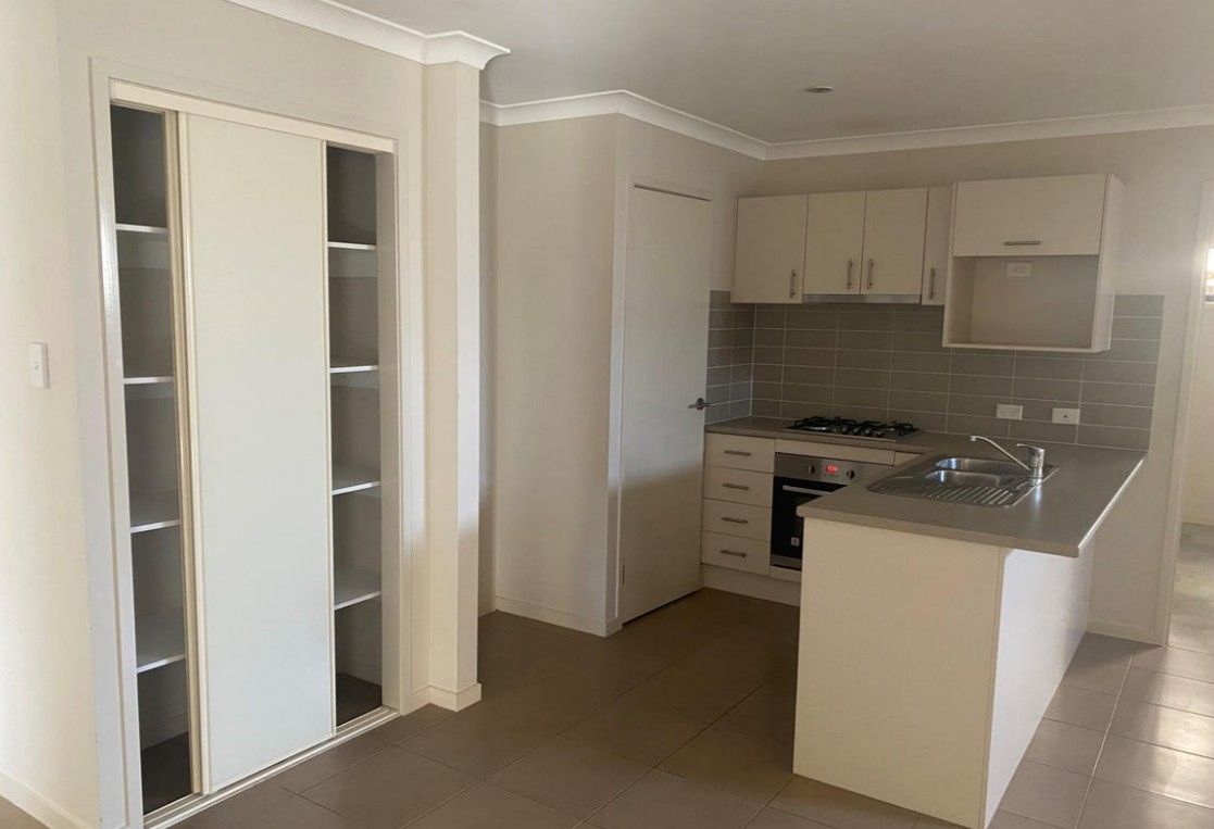 2/2 Rufous Court, North Lakes, QLD 4509