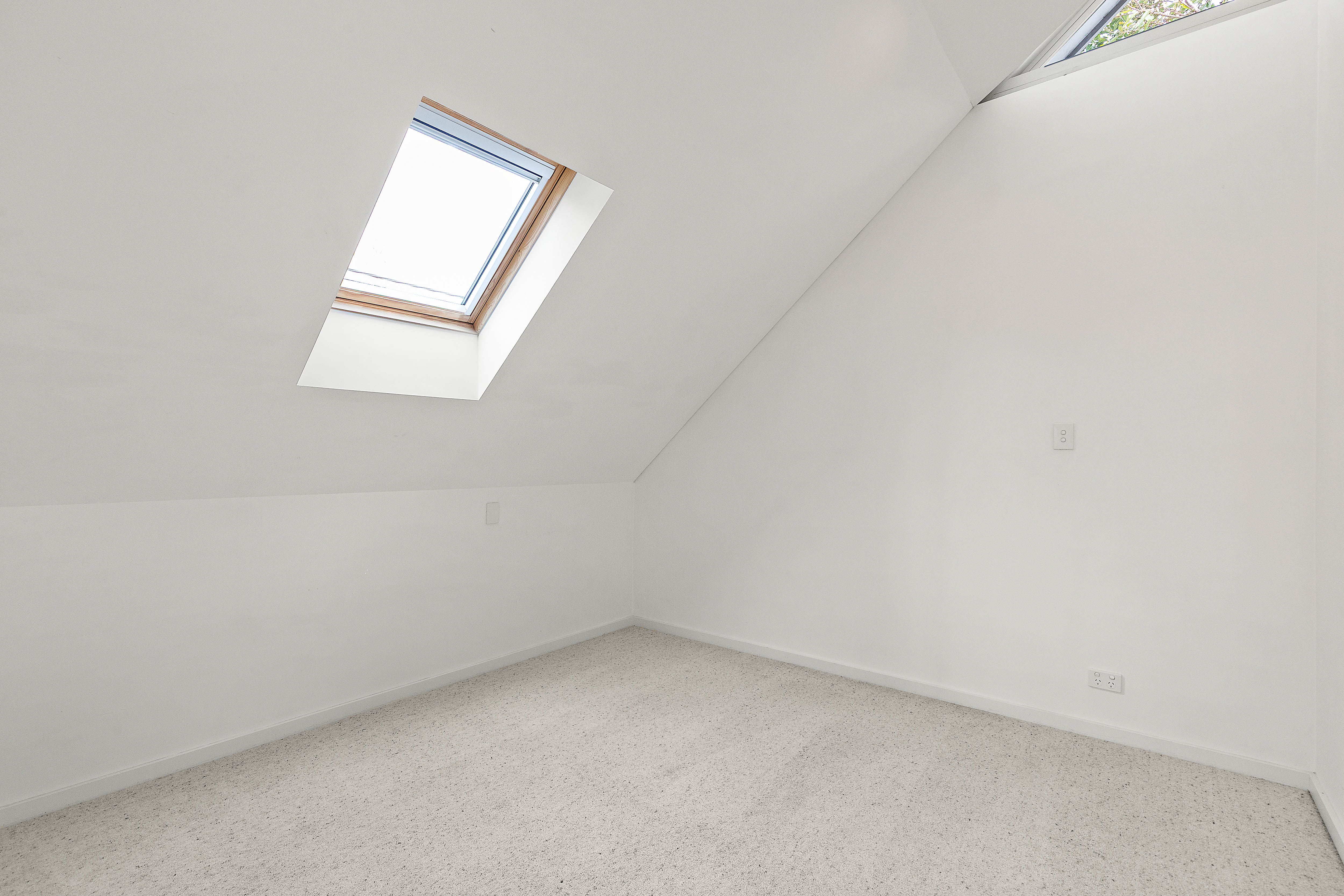 8A/Samson Street — photo 12 of 20