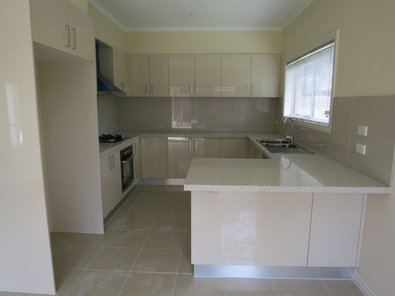 2/27 Sarton Road, Clayton, VIC 3168