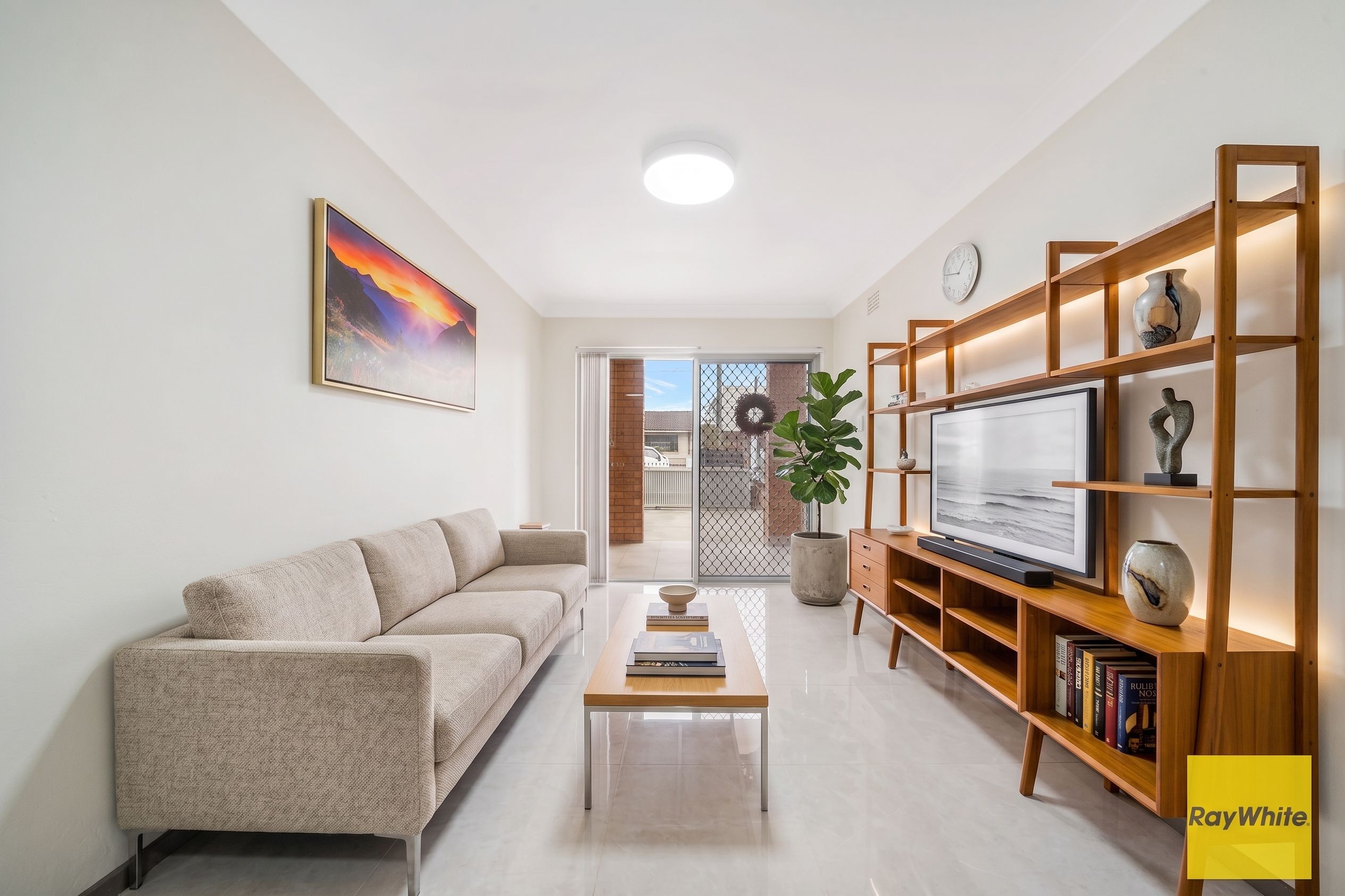 24A TORRENS Street — photo 3 of 16