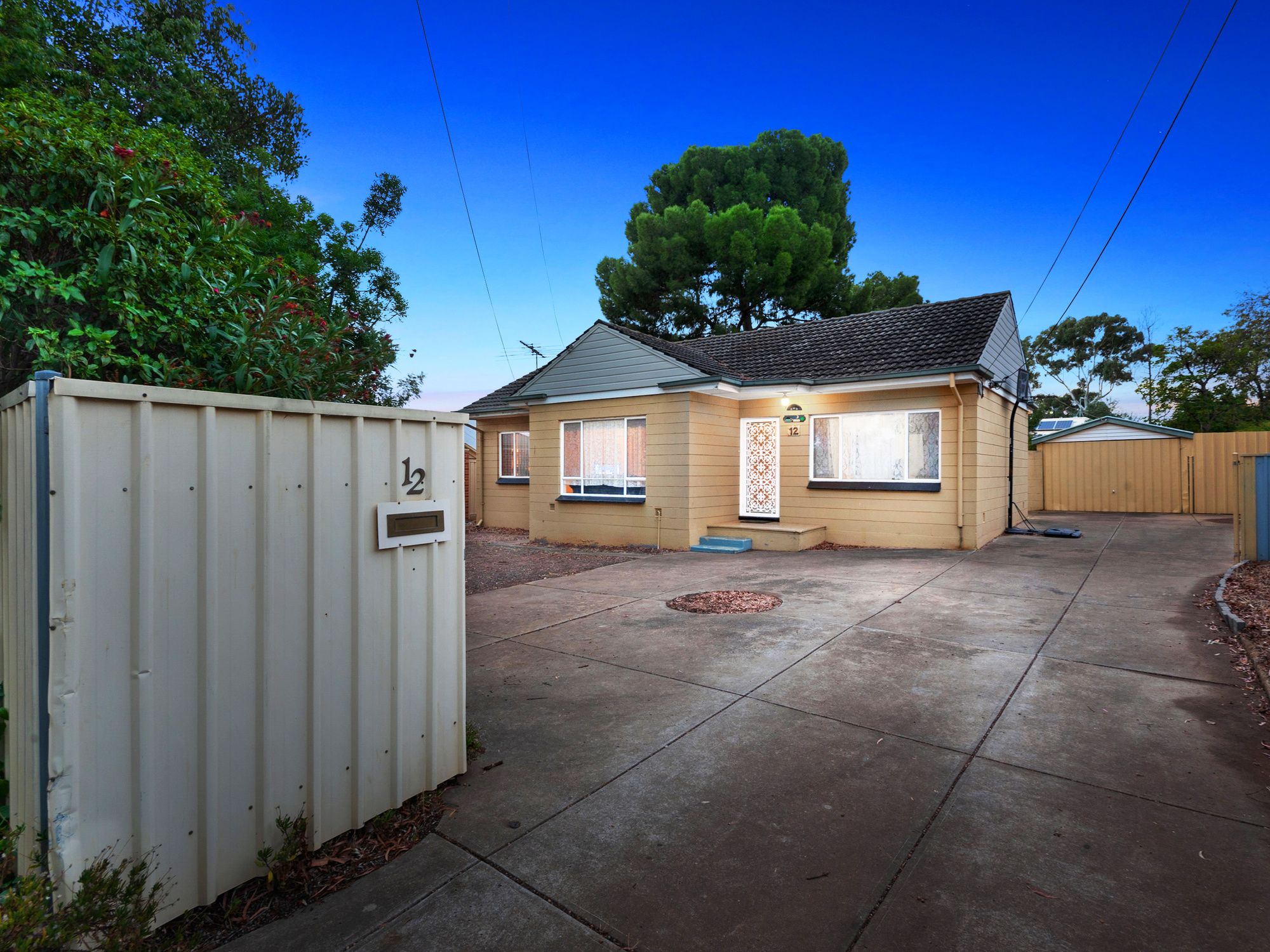 12 Pankala Road, Para Hills, SA 5096