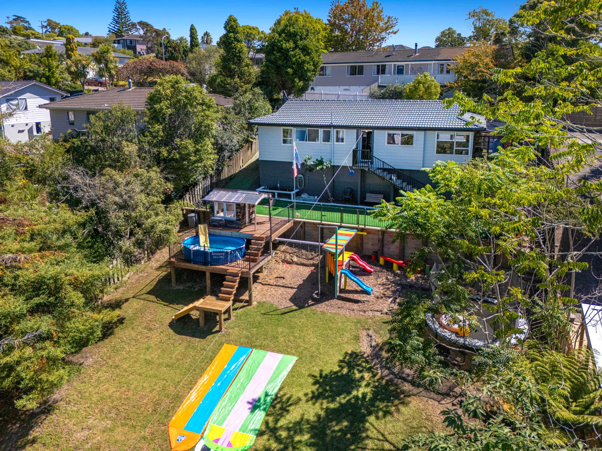 12 Airey Place photo 2