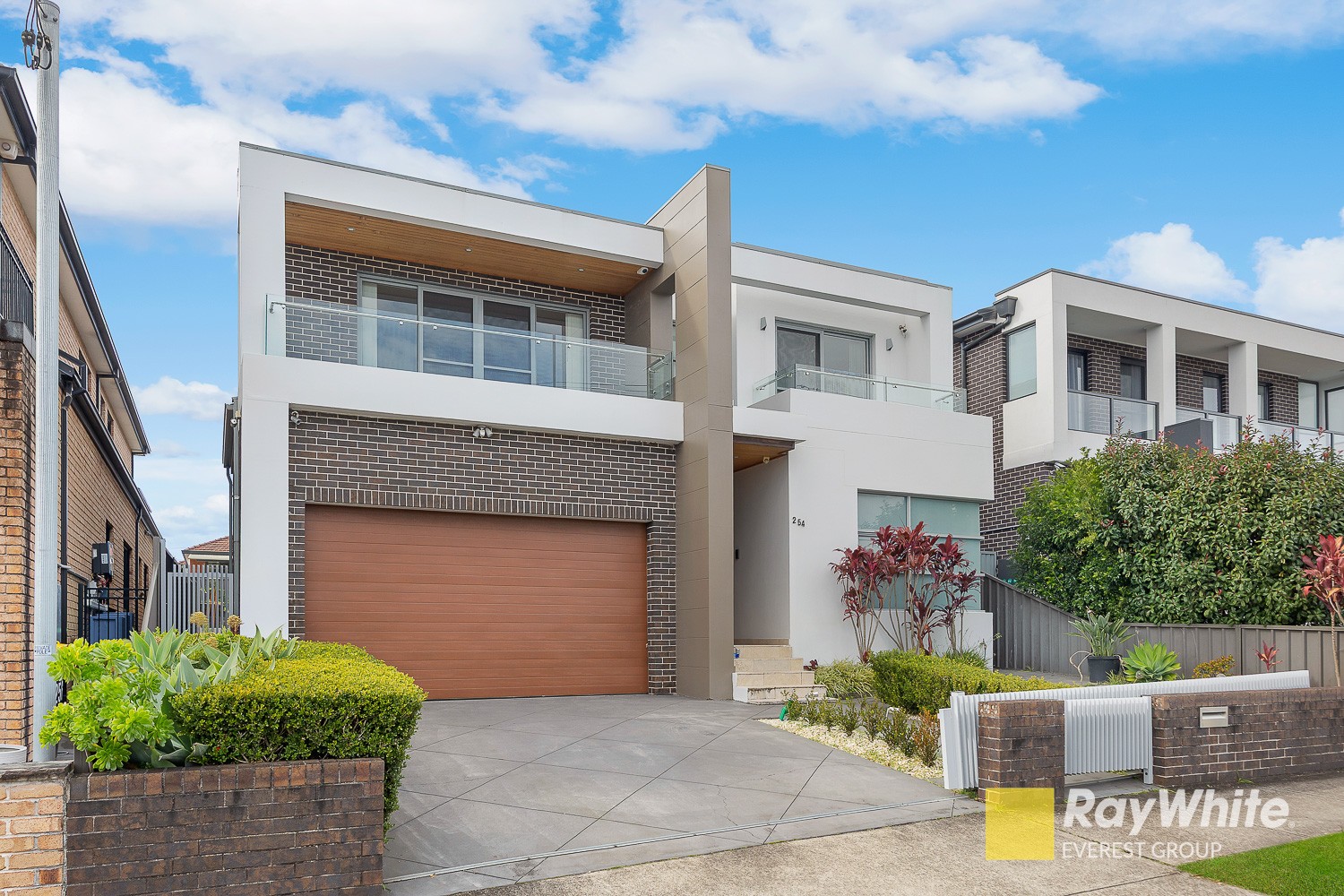 254 Carrington Avenue, Hurstville, NSW 2220