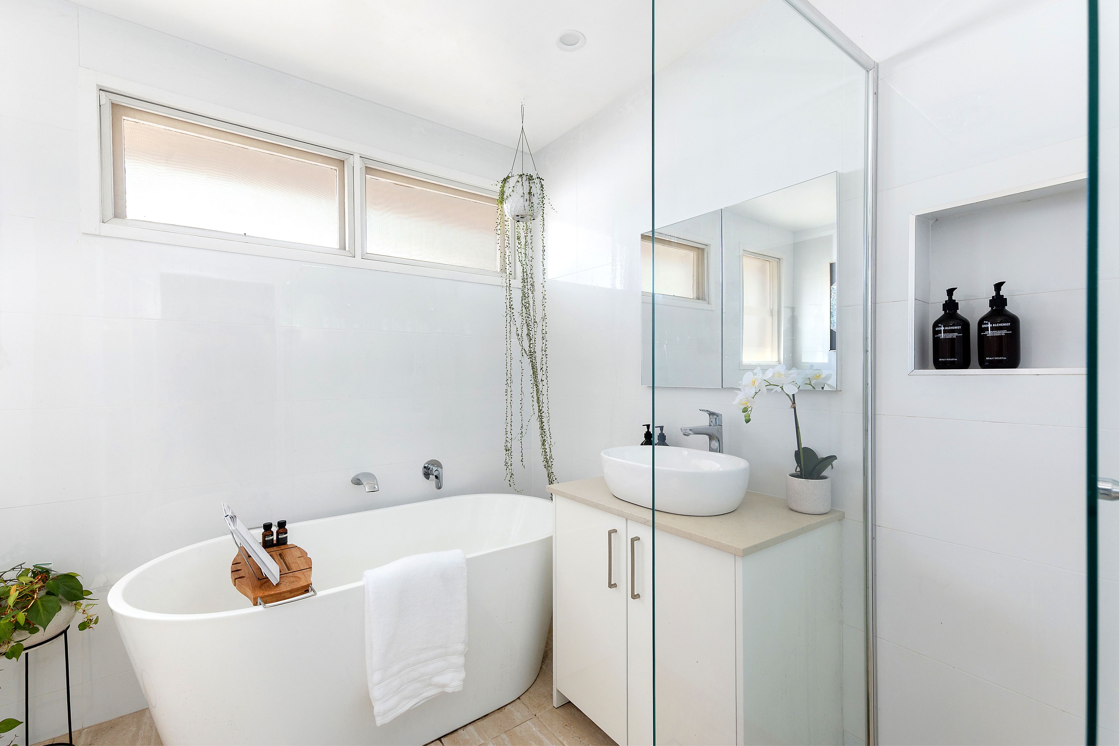 40 Yarralumla Avenue — photo 9 of 9