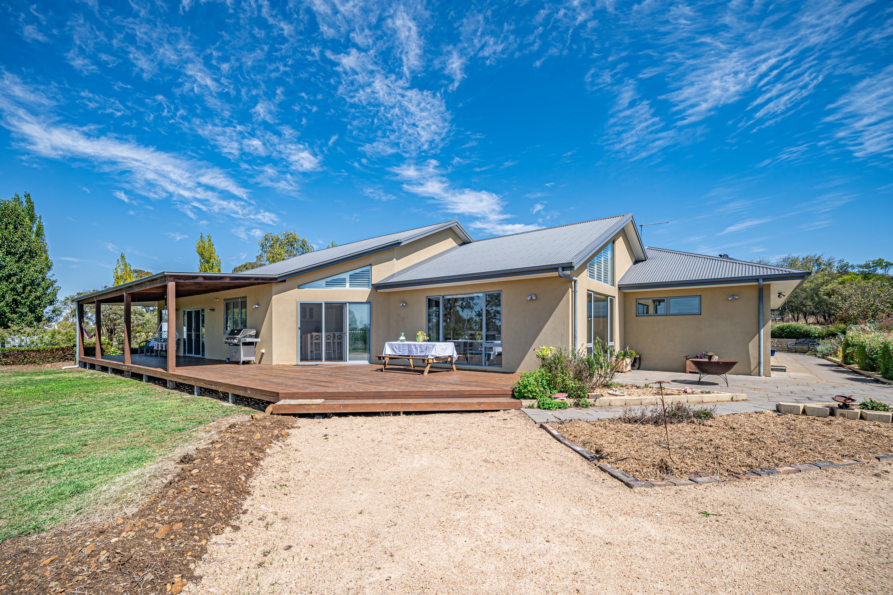 27 Durham Road, Armidale, NSW 2350