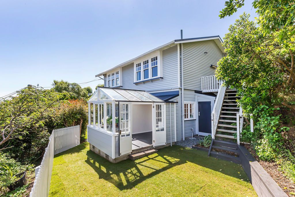 1 St Michaels Crescent, Kelburn, Wellington City