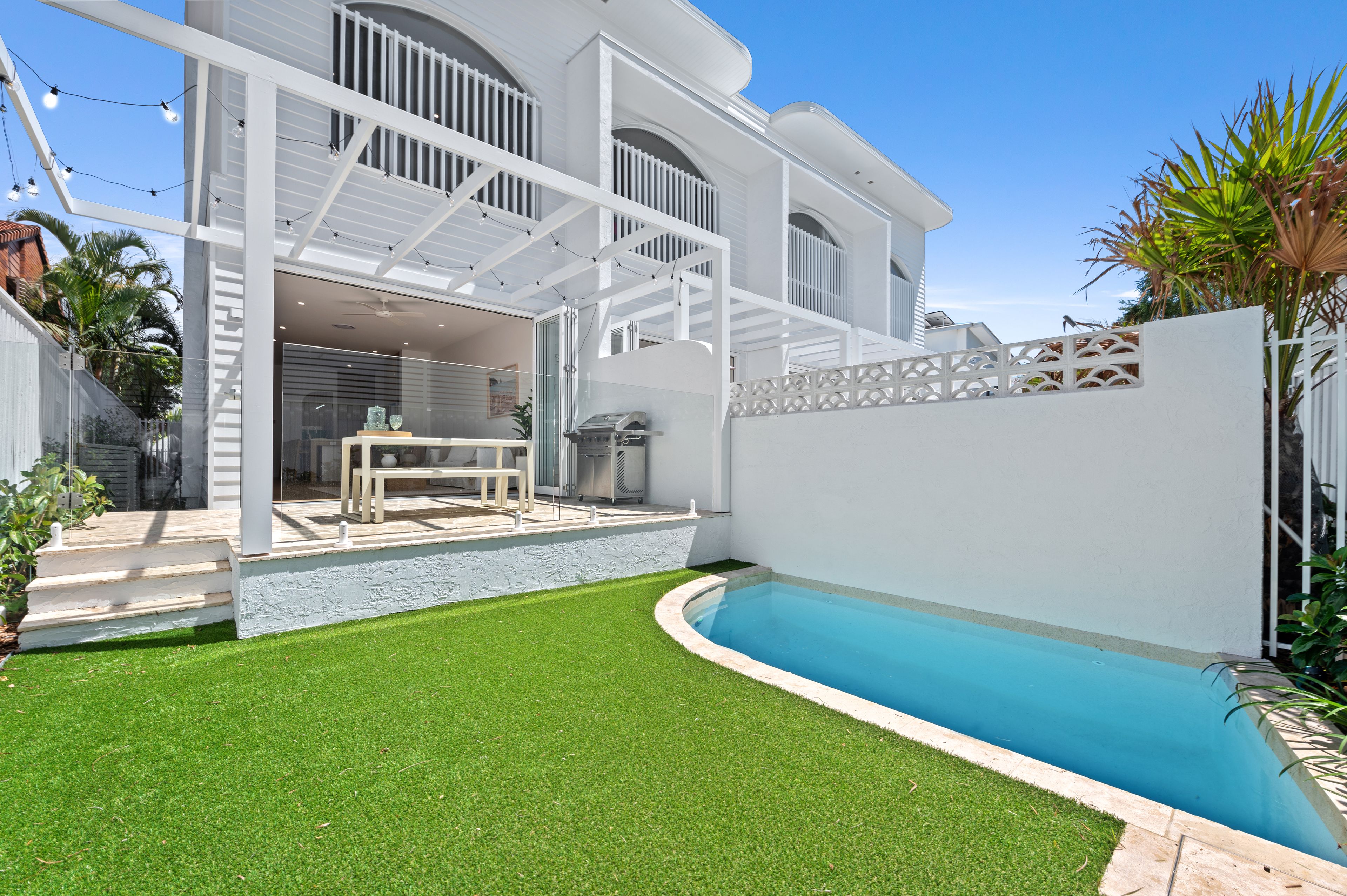 41 Avanti Street, Mermaid Waters QLD 4218