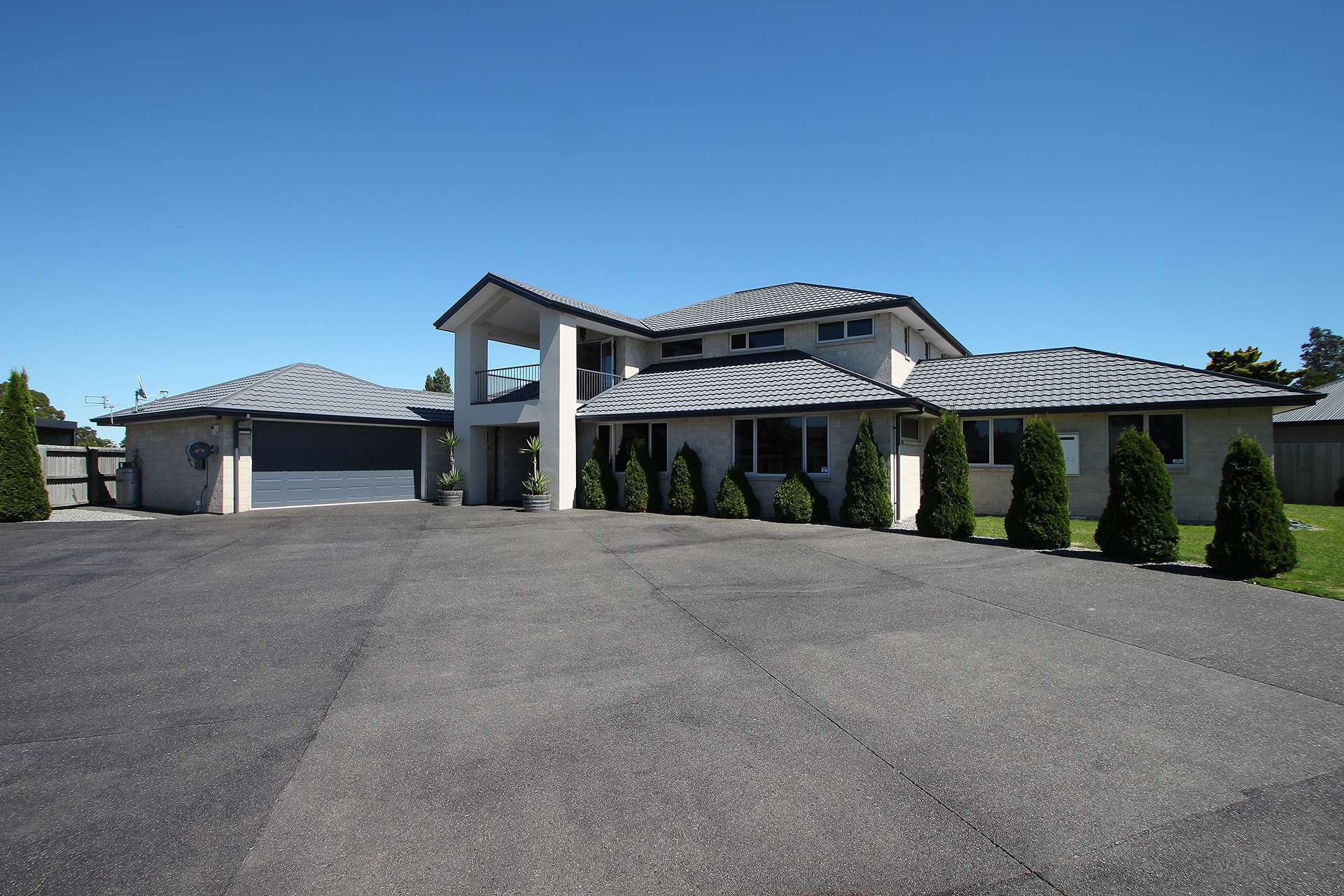 12 Queenswood Gardens, Marshland, Christchurch City Real Estate Ray