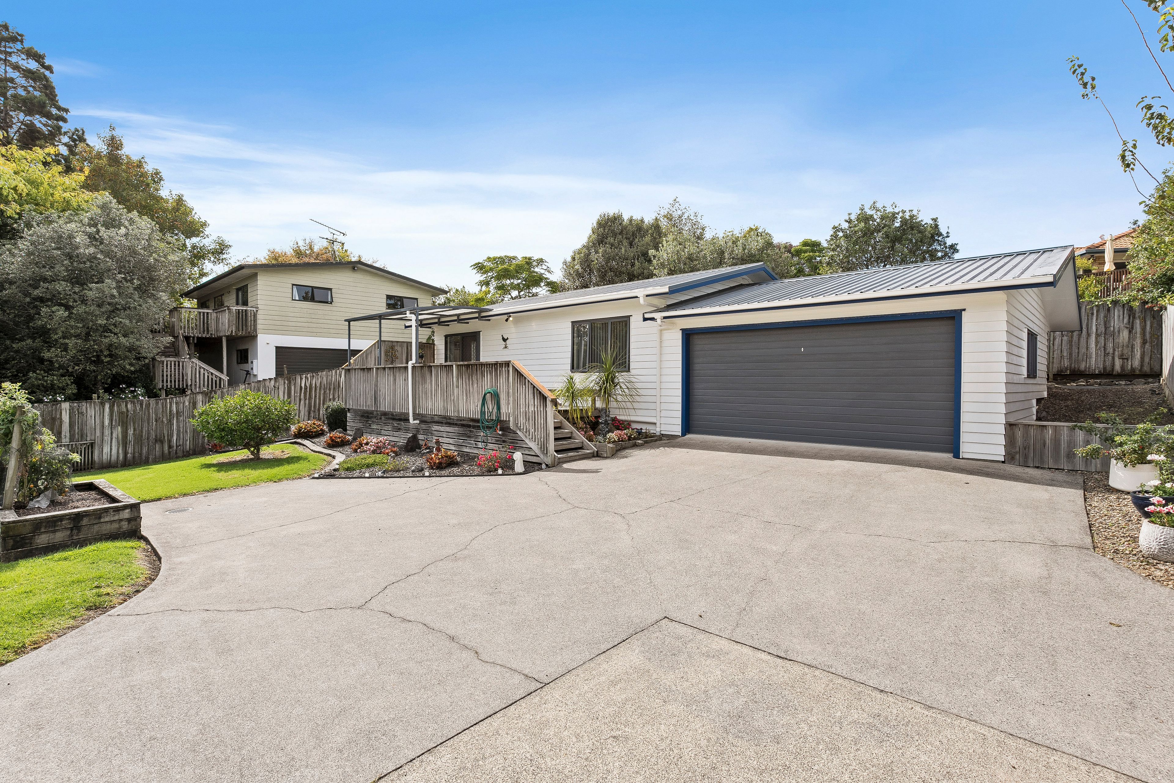 37 Shelly Bay Road, Beachlands, Manukau City