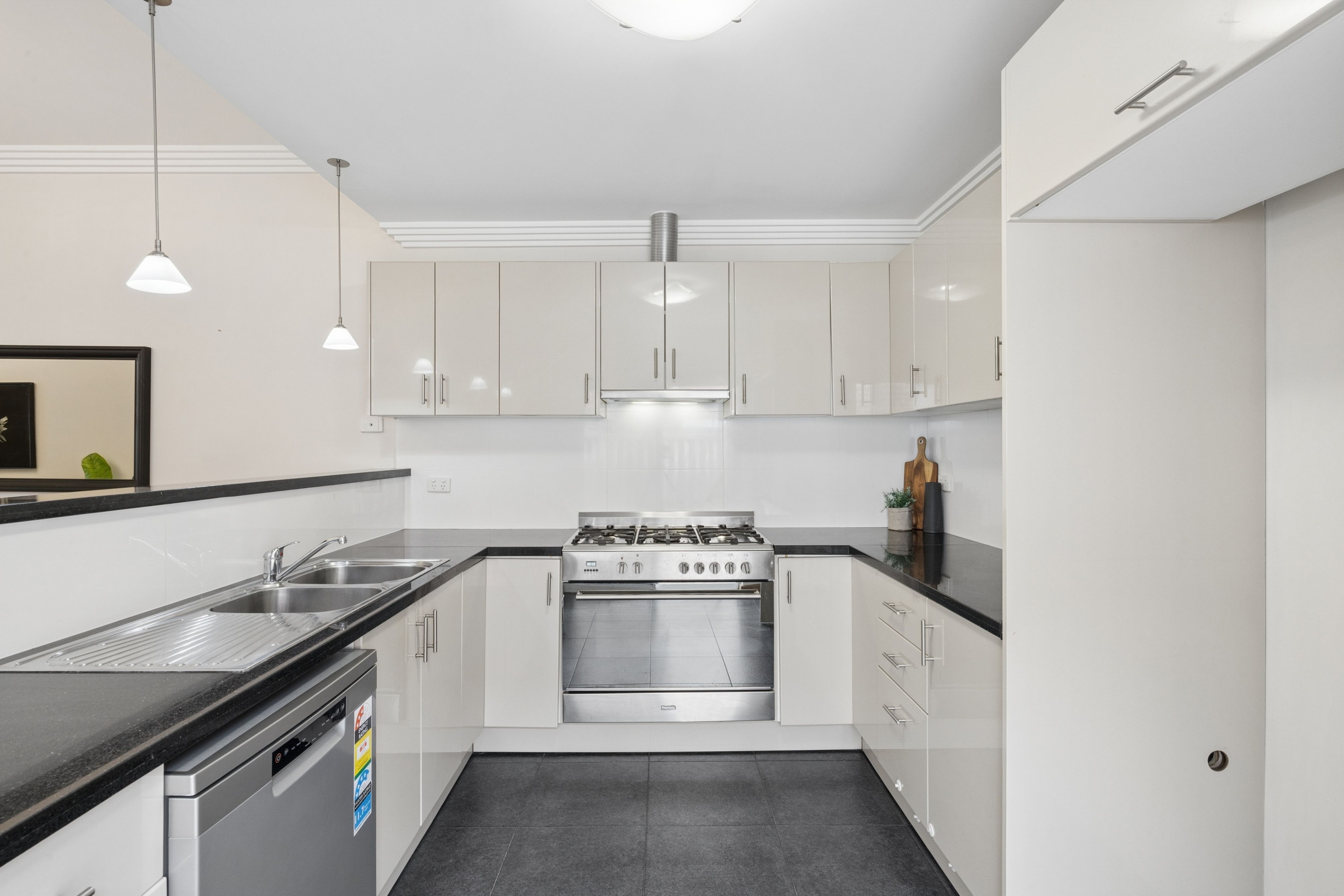 101 Mackie Street — photo 13 of 29