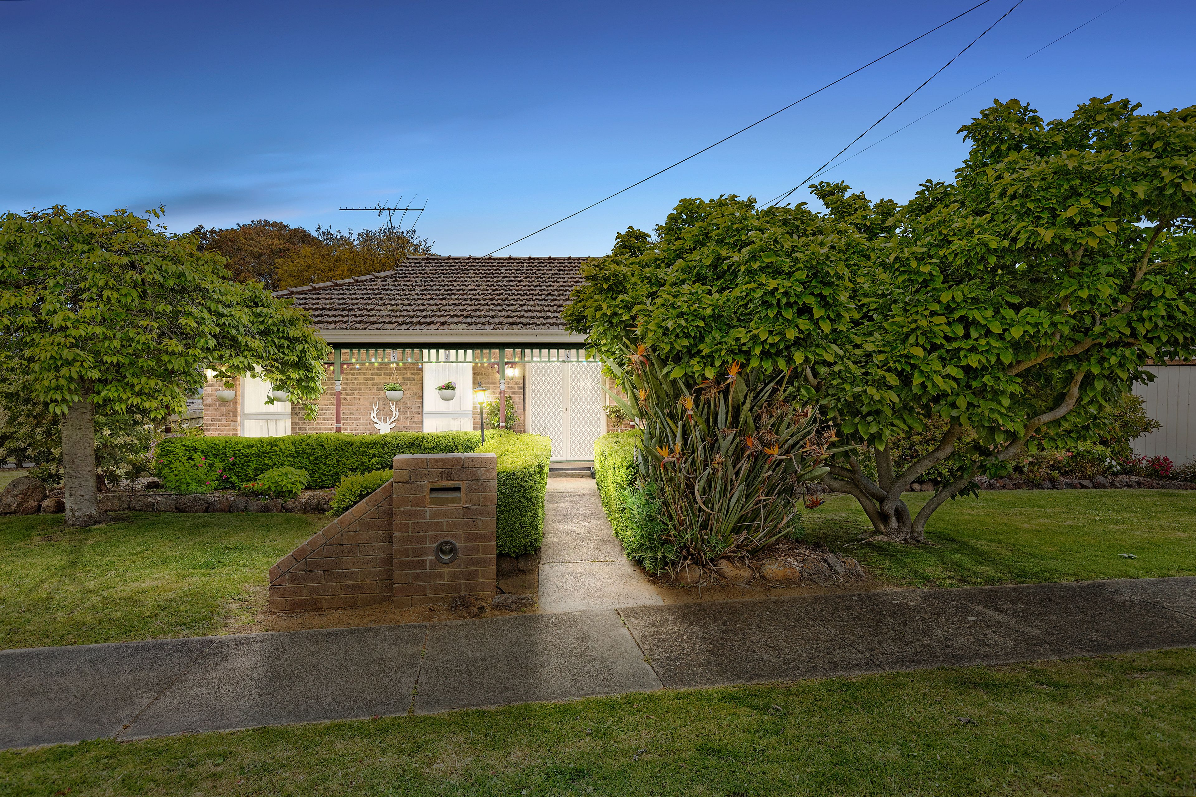 18 Sandgate Boulevard, Ferntree Gully VIC 3156
