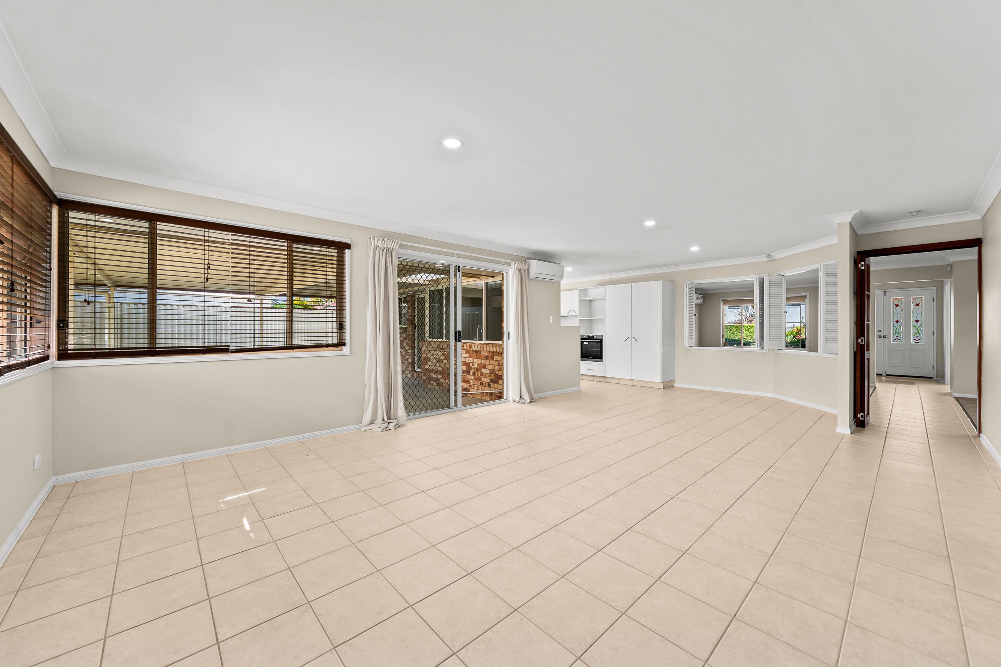 32 Prospect Street — photo 8 of 22
