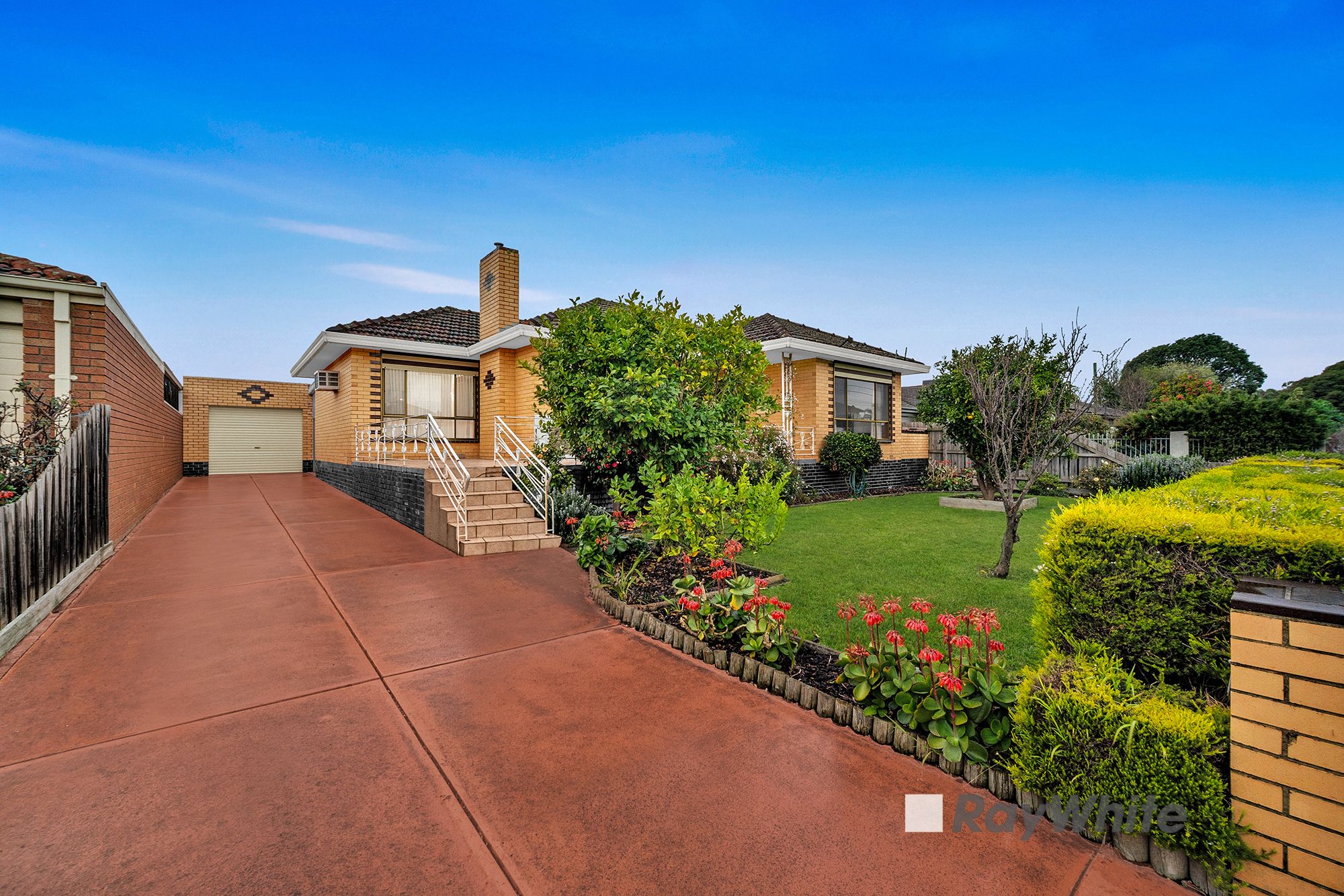 8 Regal Avenue — photo 13 of 22