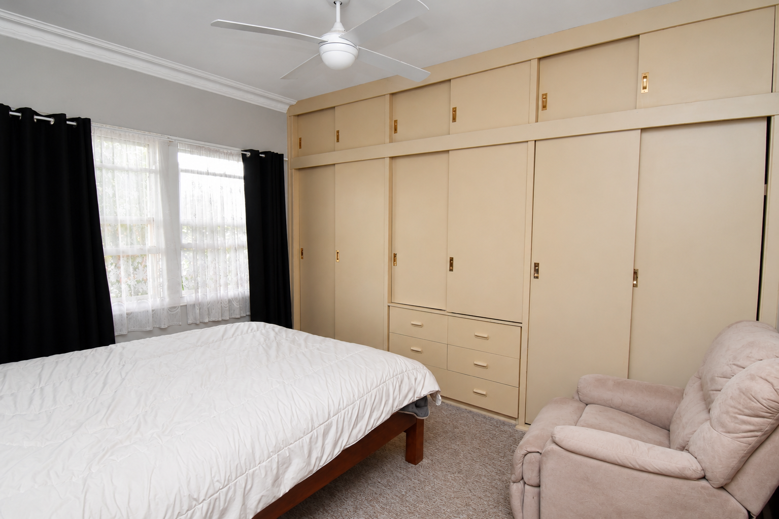 103 Simpson Street — photo 9 of 12