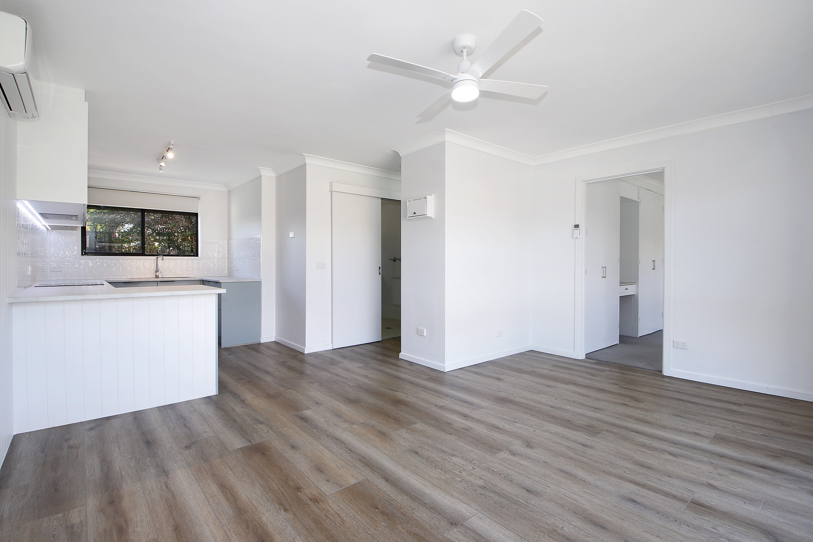6/561 Woodbury Court, Lavington, NSW 2641