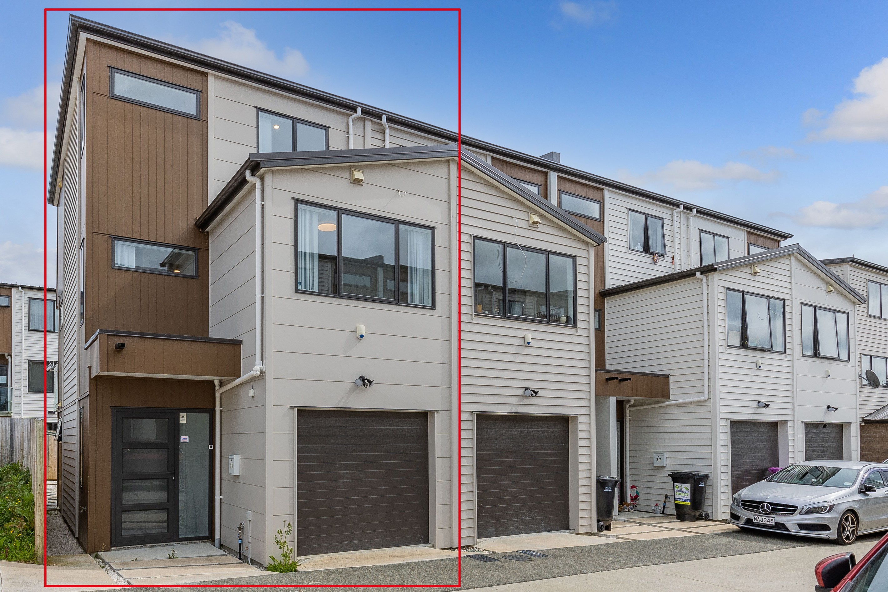 33 Bloom Crescent, Sunnyvale, Waitakere City