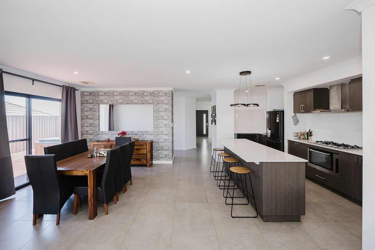 3 Capilano Avenue, Yanchep, WA 6035