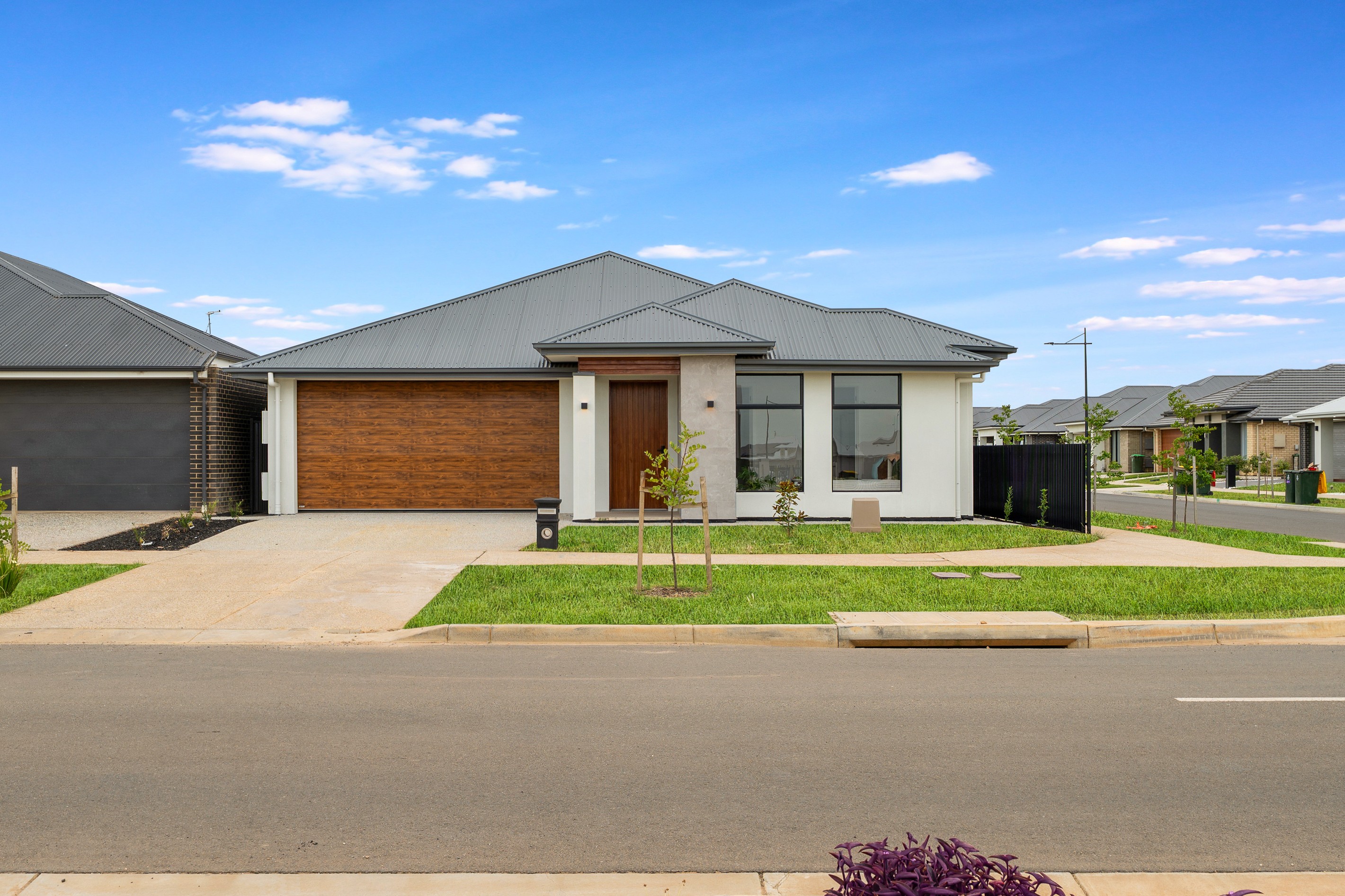 100 Kapinka Parade, RIVERLEA PARK, SA 5120