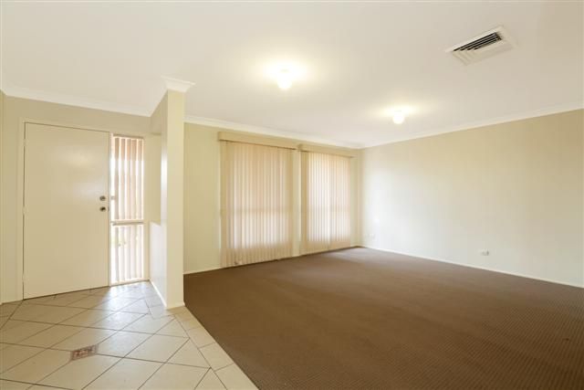 38 Kukundi Drive, Glenmore Park, NSW 2745