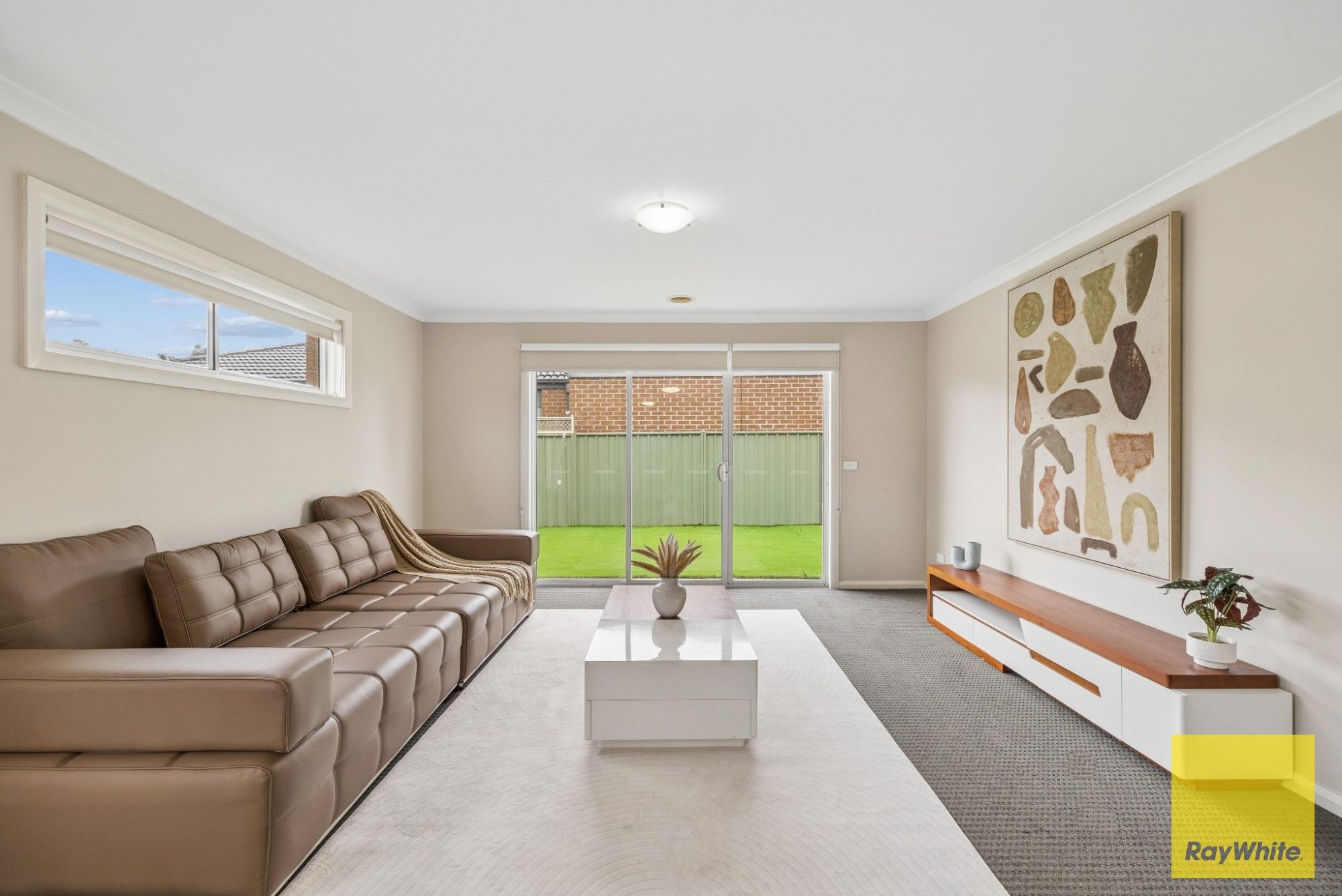 8 Reddington Way — photo 7 of 18