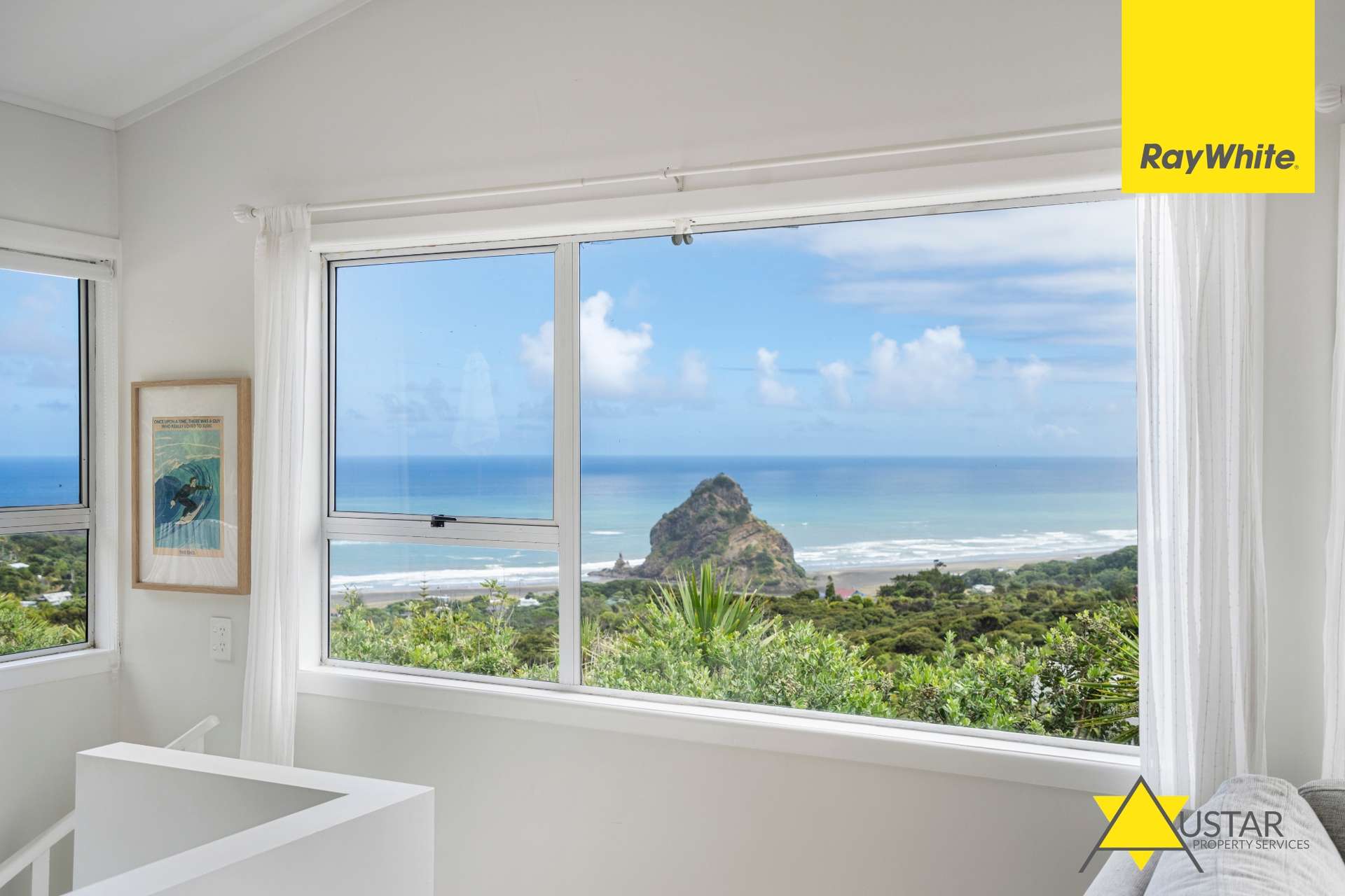 16 Piha Road photo 1