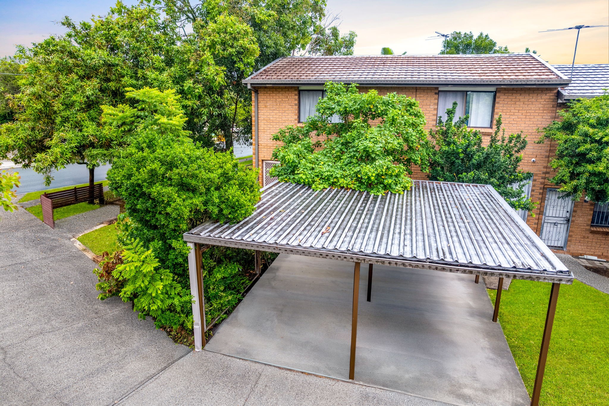 1/8 Cognac Court, Kingston, QLD 4114