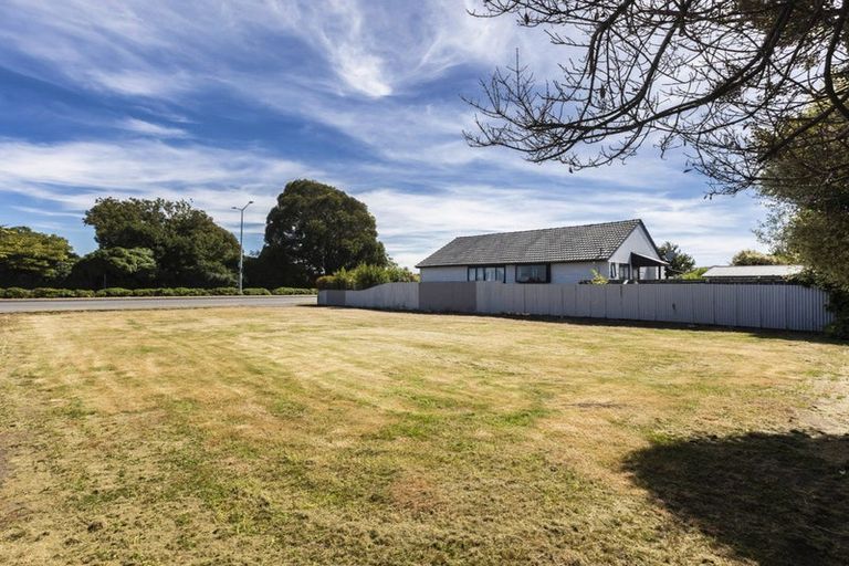 8 Pages Road, Linwood, Christchurch City