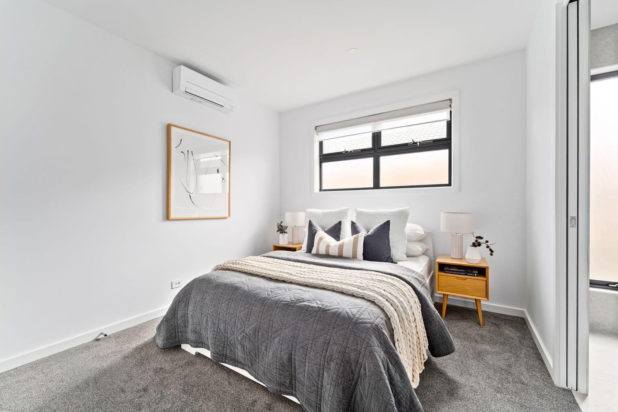 65a Simmons Drive — photo 3 of 19