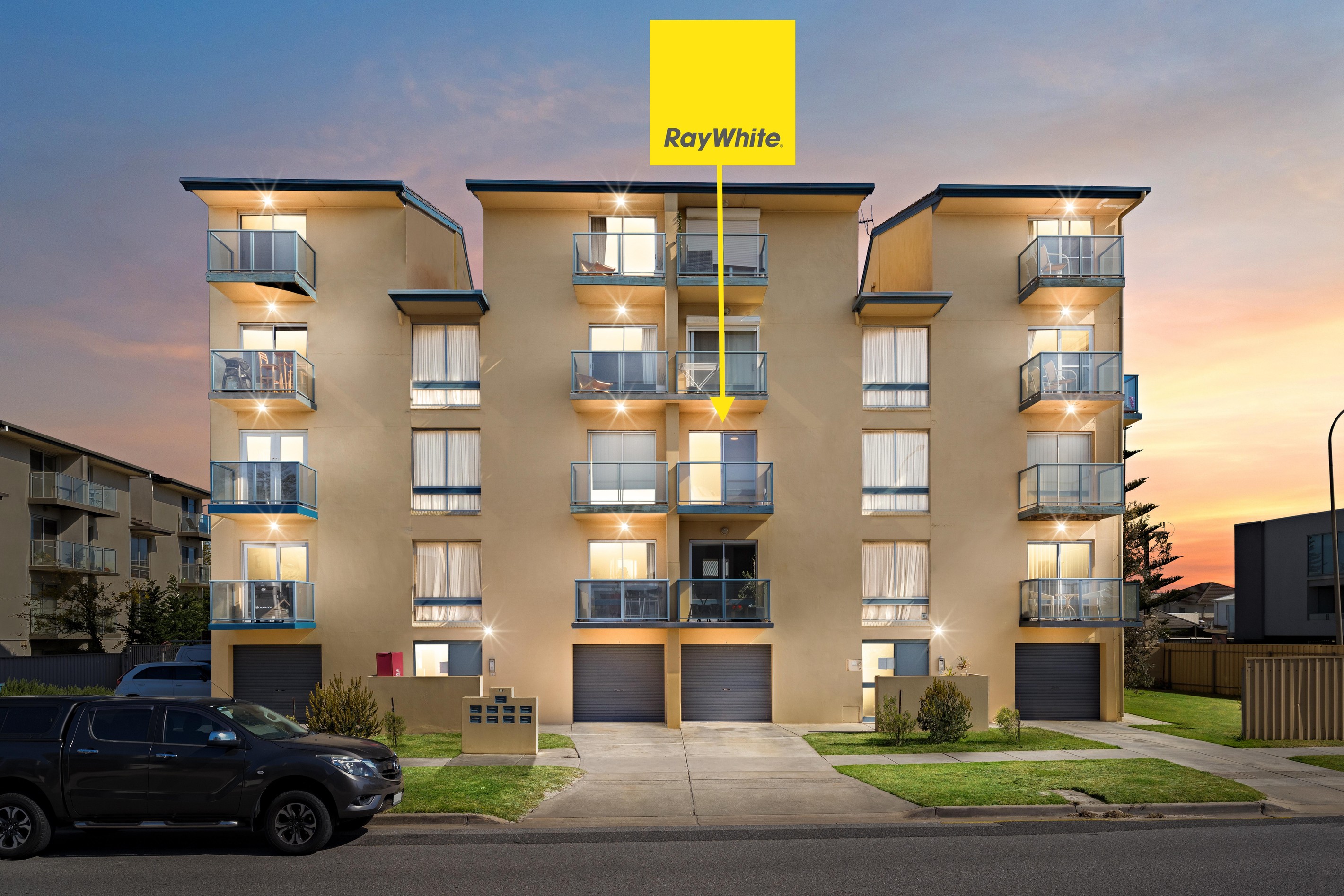 2/286 Seaview Road, Henley Beach, SA 5022