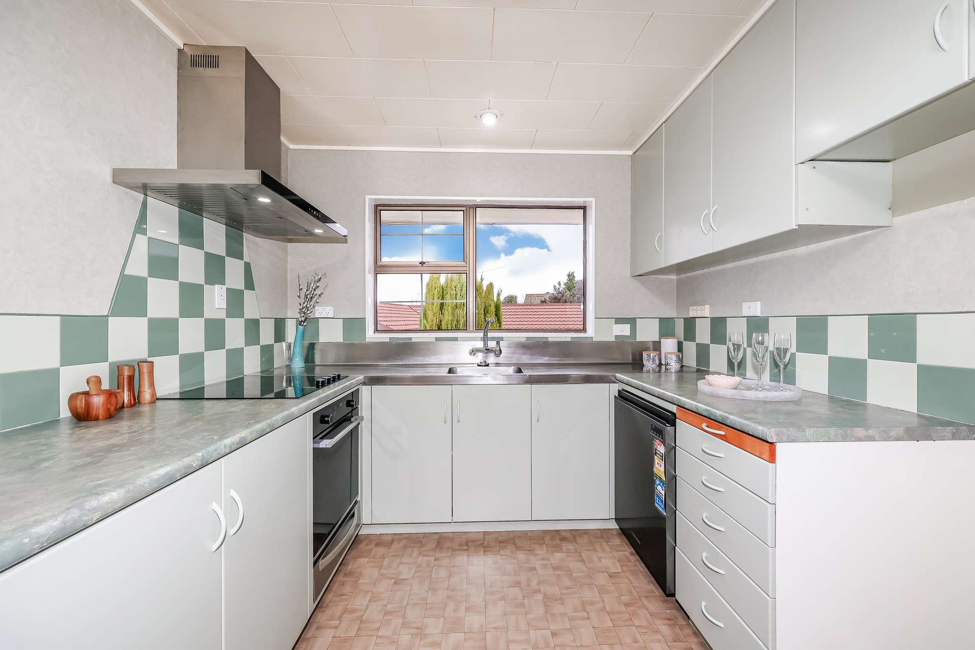 255 Helensburgh Road photo 8