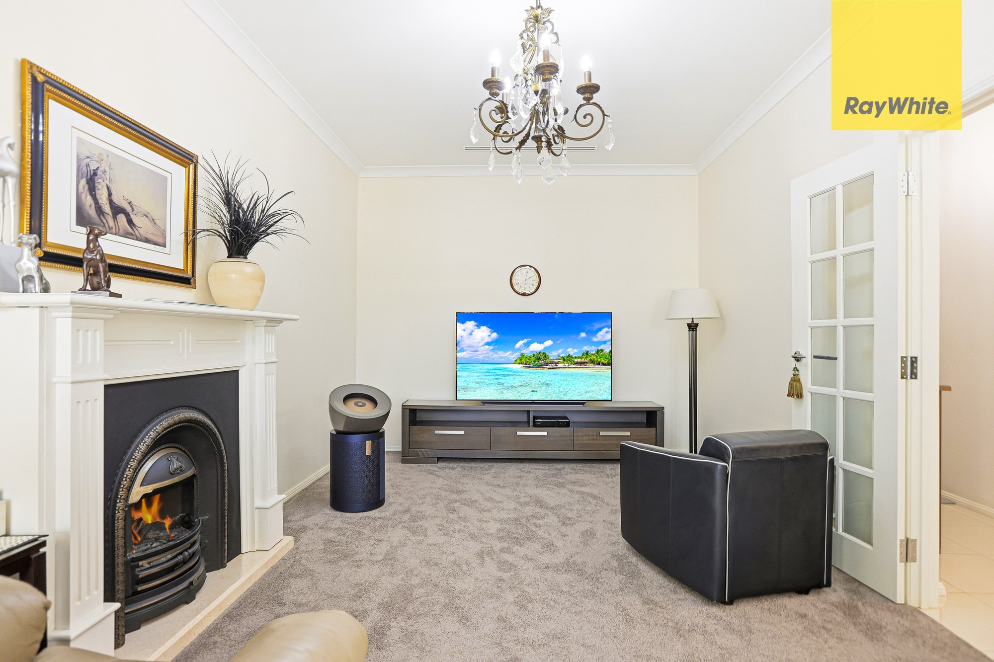 17 Stonecutters Drive, Colebee, NSW 2761