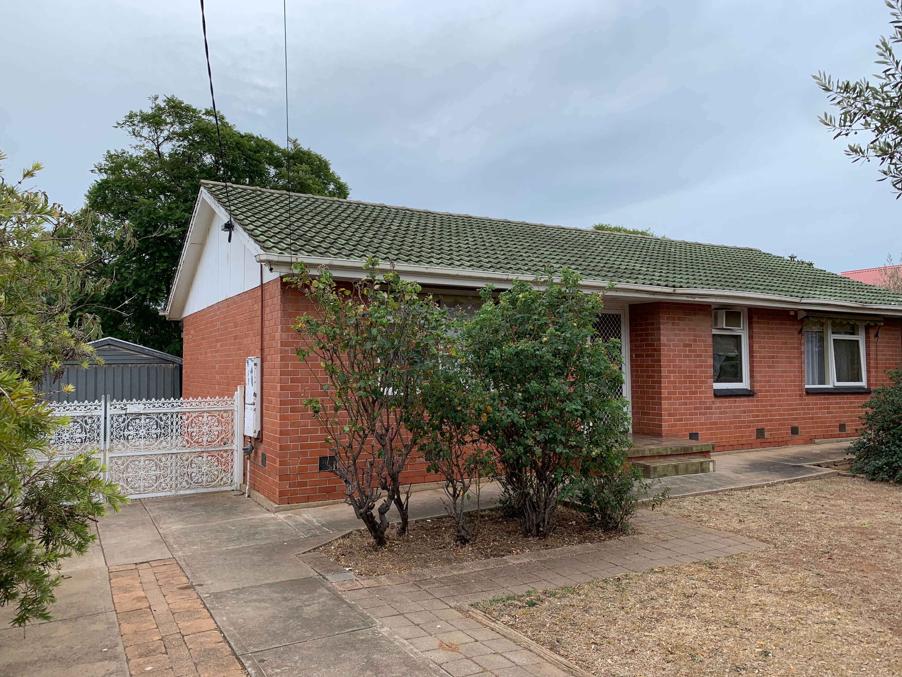 11 Adrian Street, Christie Downs, SA 5164