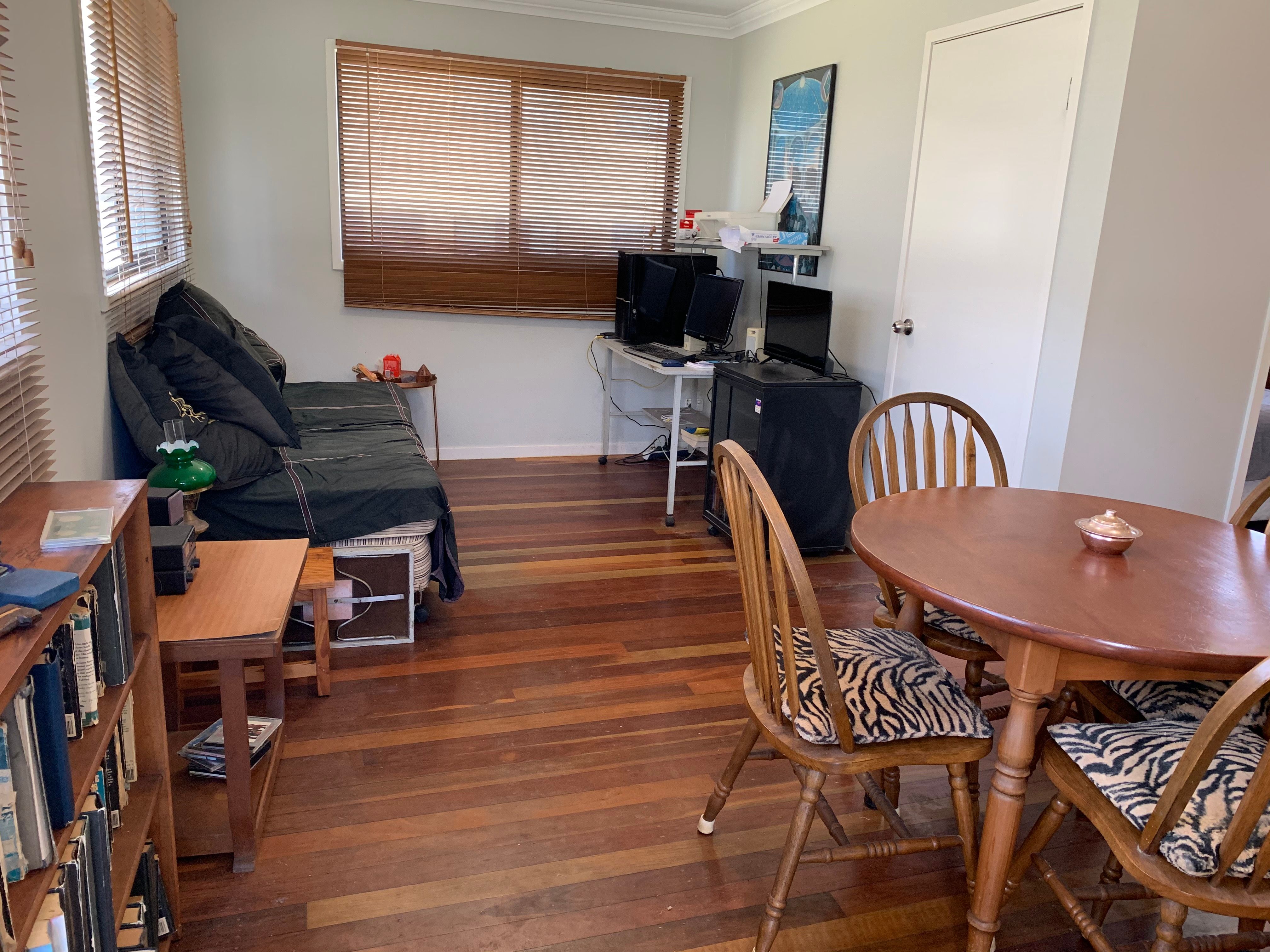 8 Ward Street, Indooroopilly, QLD 4068