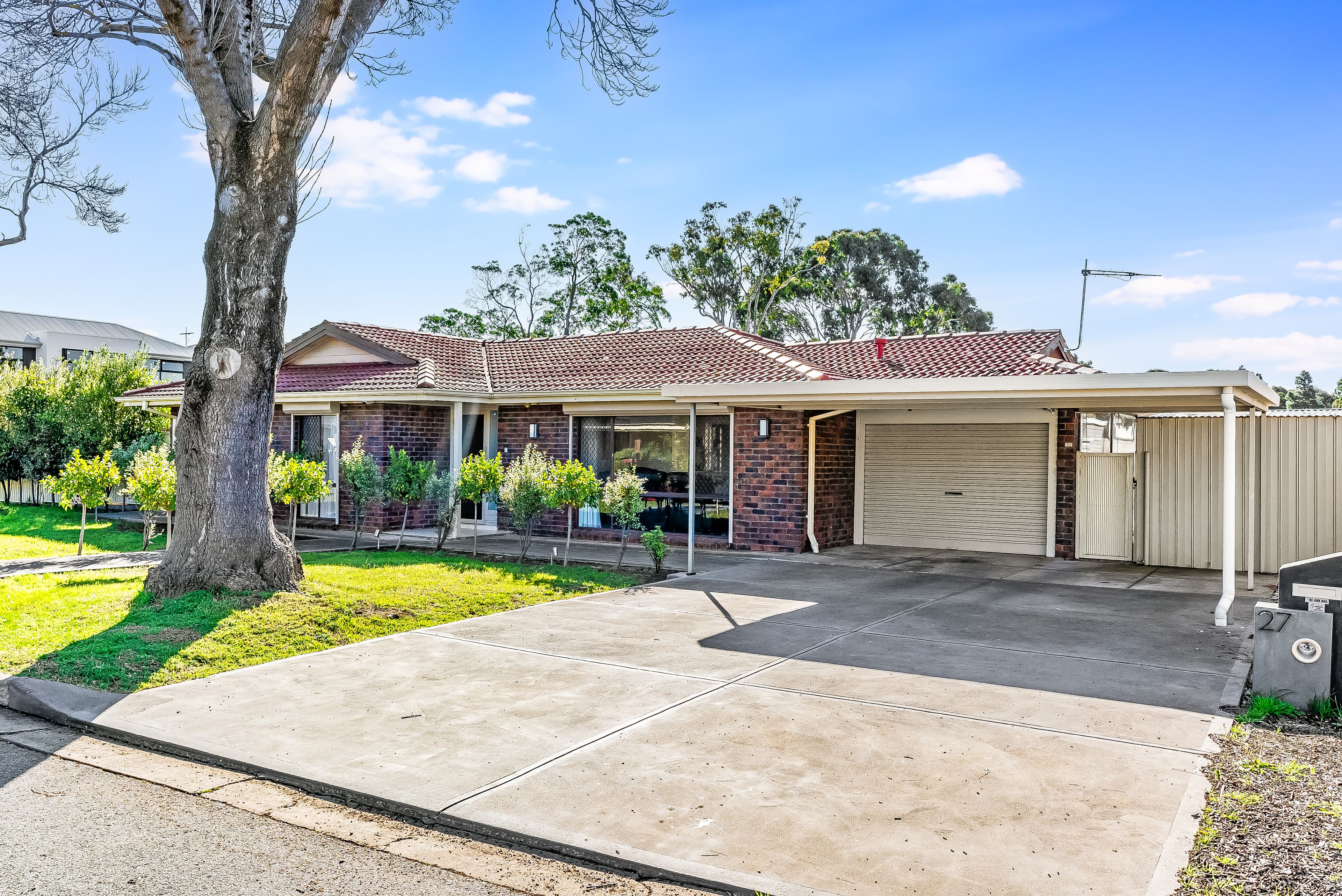 27 Masters Avenue, Marion, SA 5043