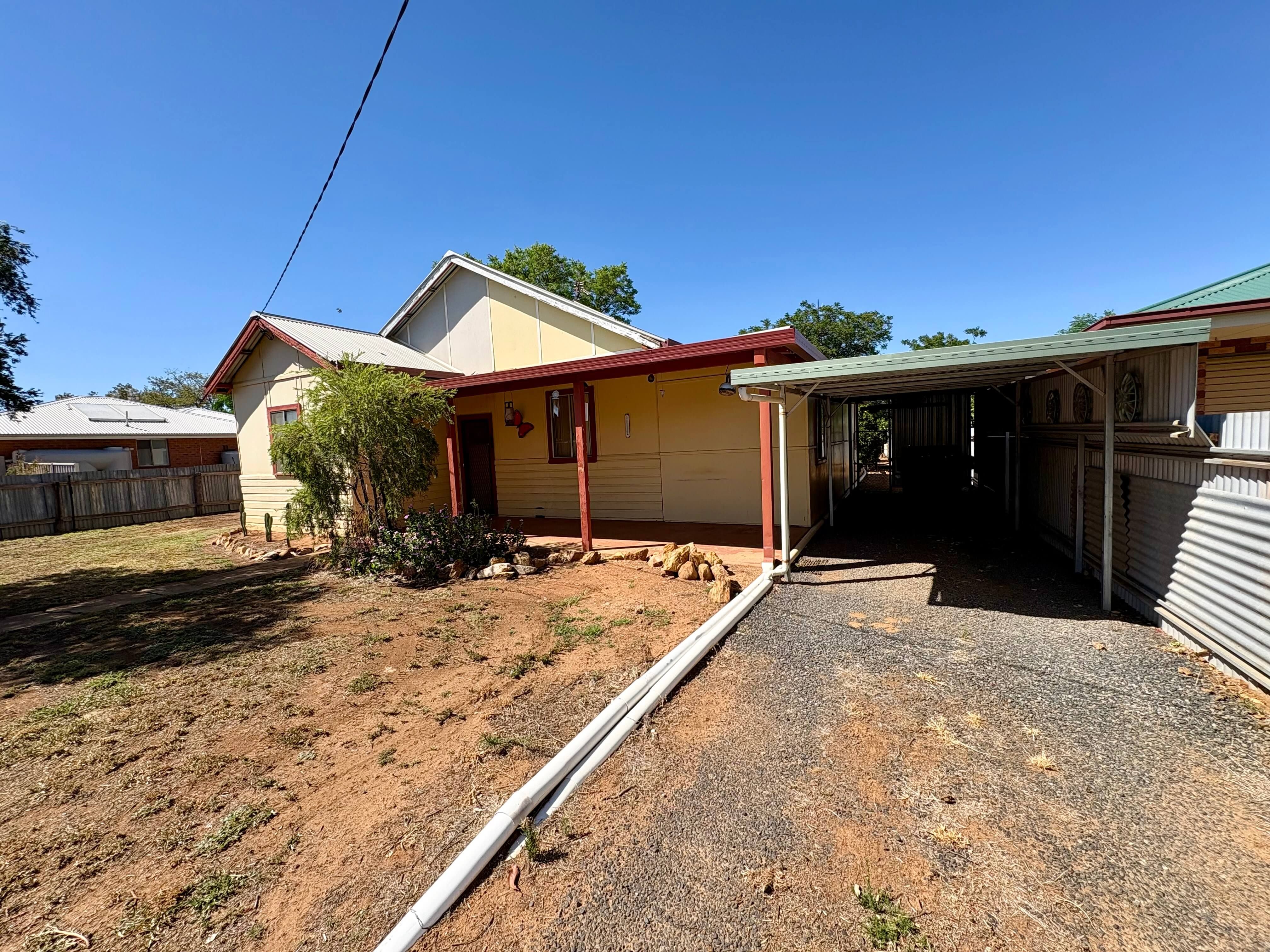 15 Warren Street, Nyngan, NSW 2825