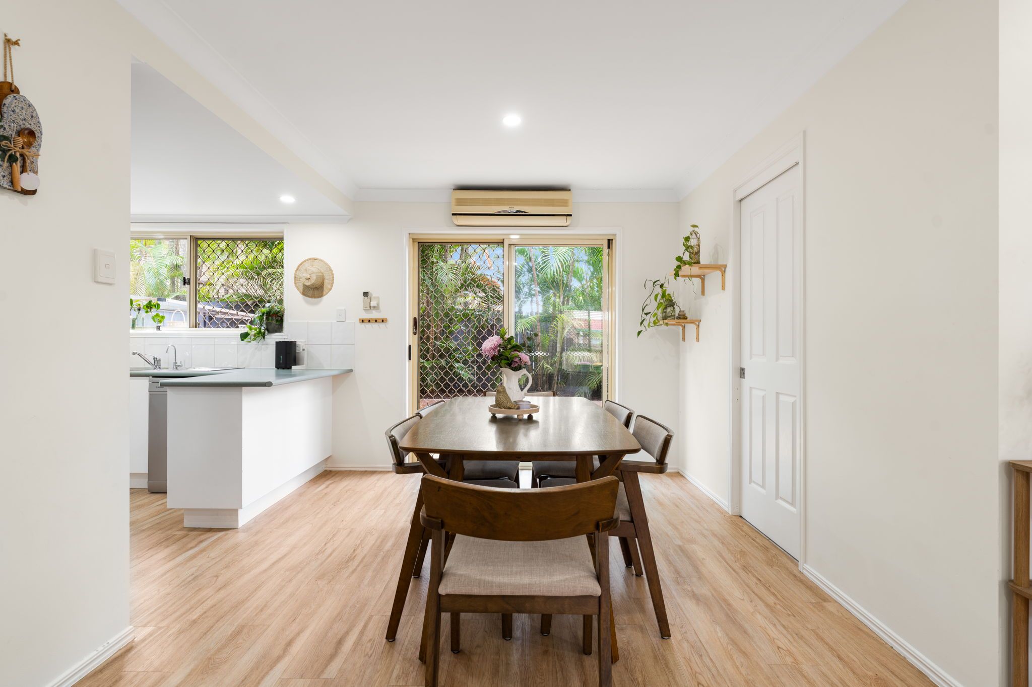 2/134 Johnson Road — photo 9 of 20