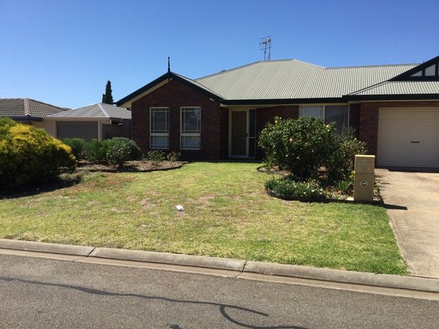 13 stringbark Avenue, Craigmore, SA 5114