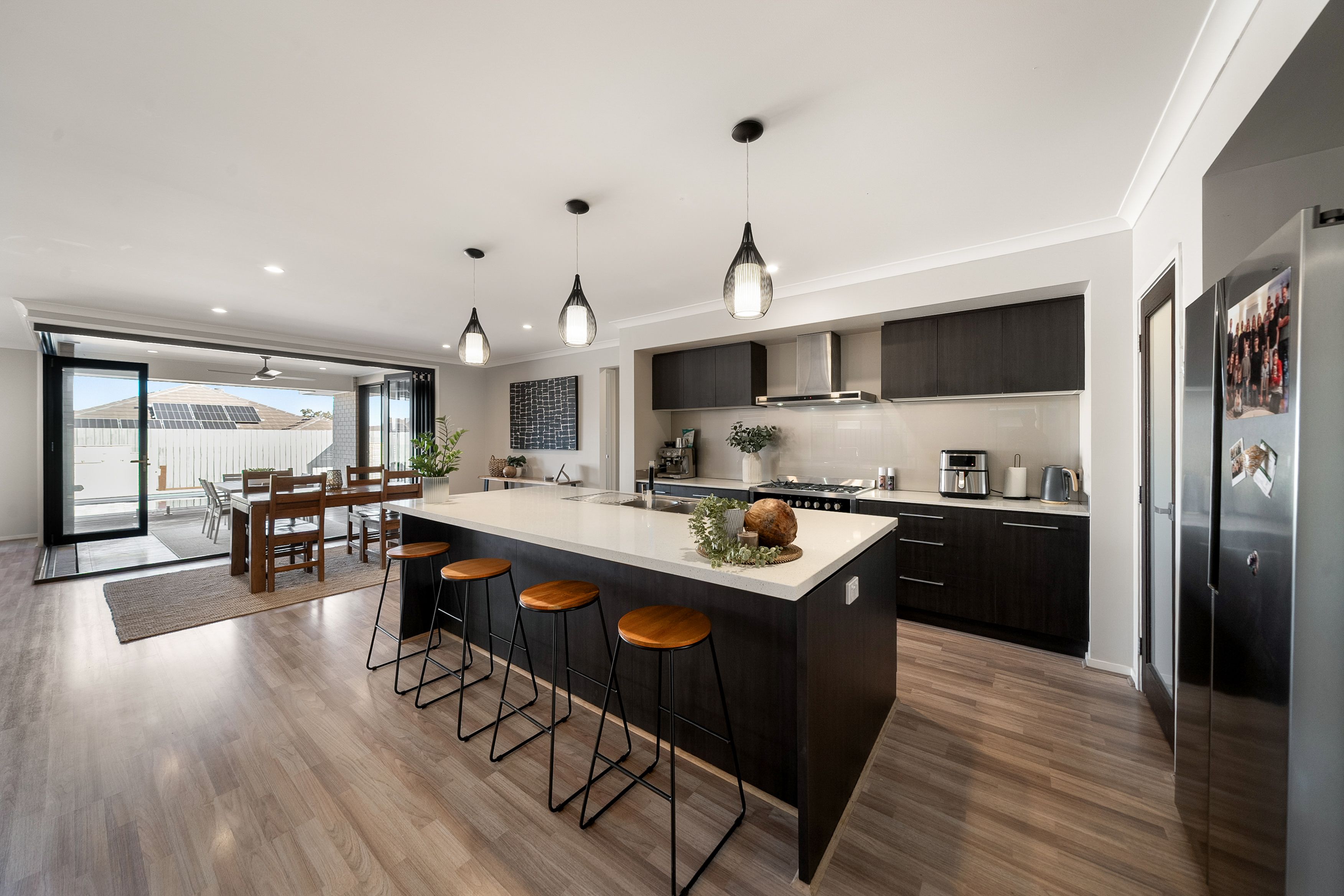 11 Tozer Street — photo 3 of 29