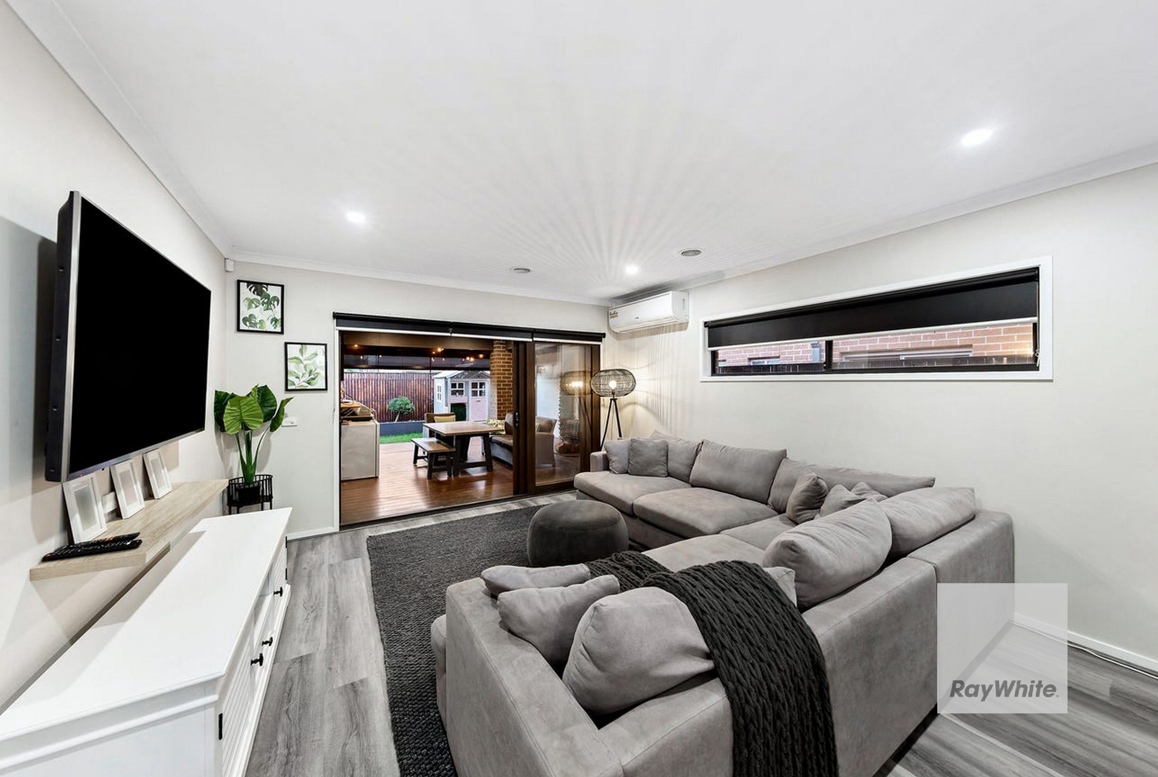 11 Signal Circuit, AINTREE, VIC 3336