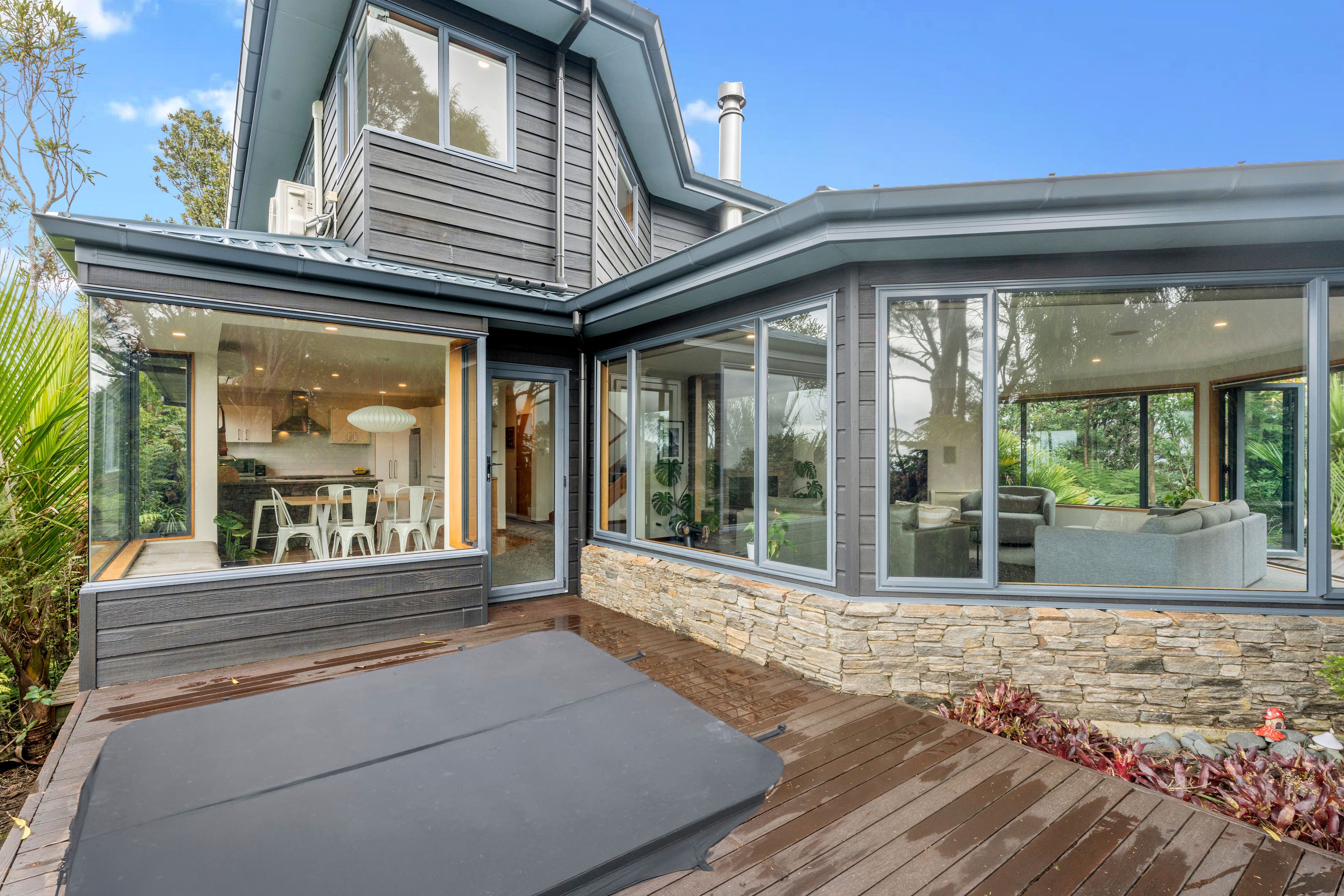 197 Carter Road, Oratia, Waitakere City