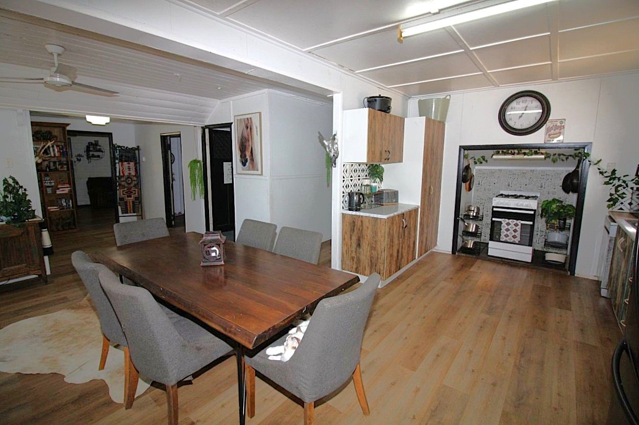 93 Hodgkinson Street — photo 7 of 19