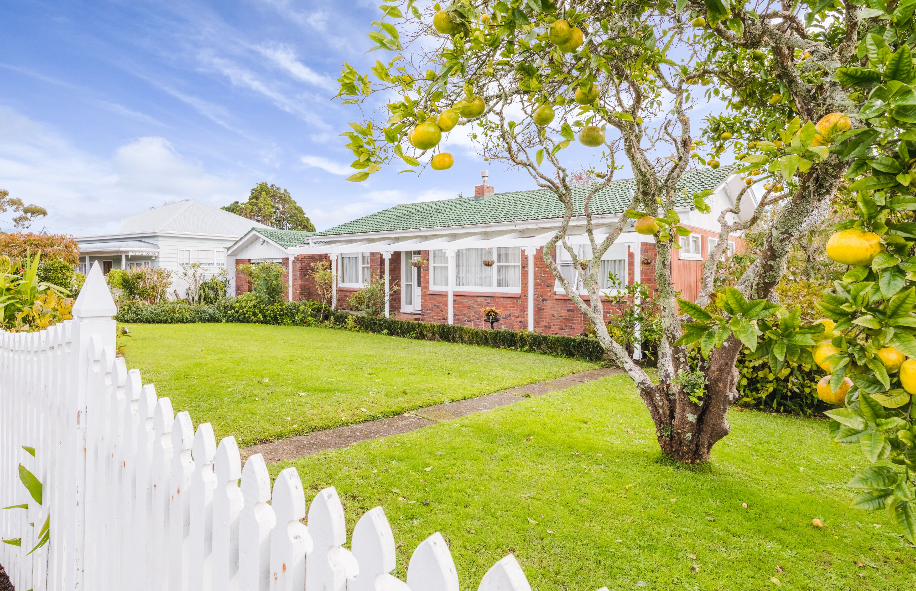 207 Whitney Street, Blockhouse Bay, Auckland City