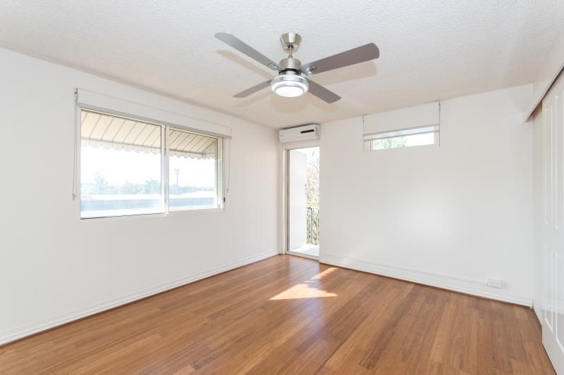 1/8 Explorer Street, Toowong, QLD 4066