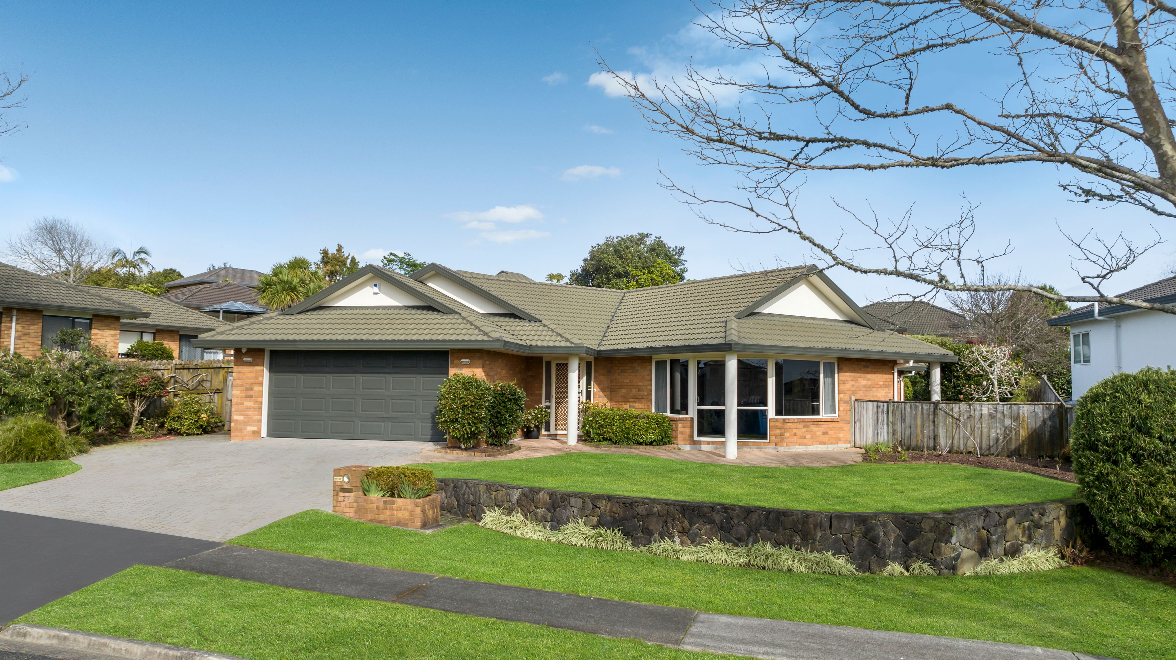 21 John Brooke Crescent, Dannemora, Manukau City