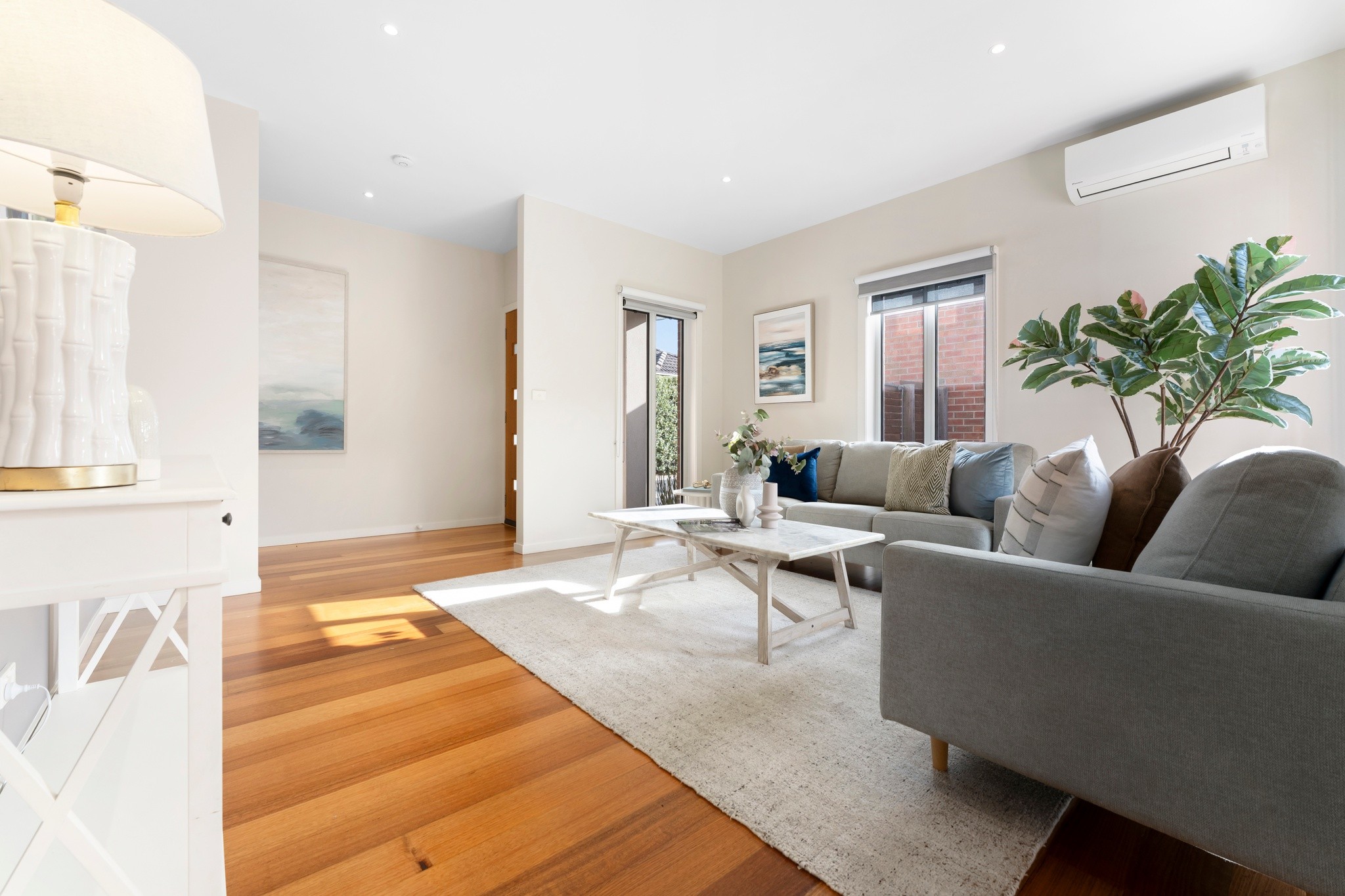 2/10 Venice Court, Glen Waverley, VIC 3150