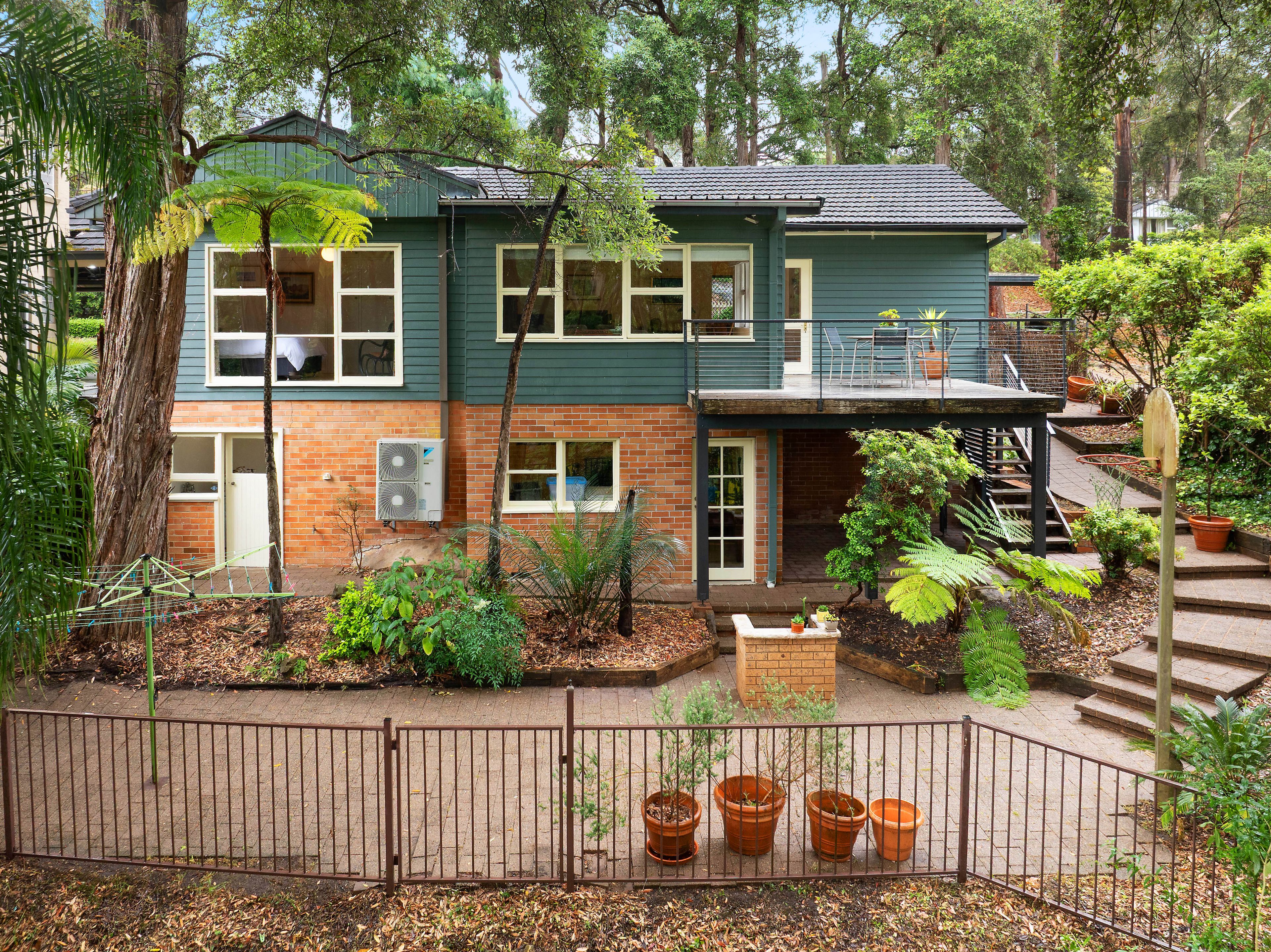 14 Waratah Road , Turramurra NSW 2074