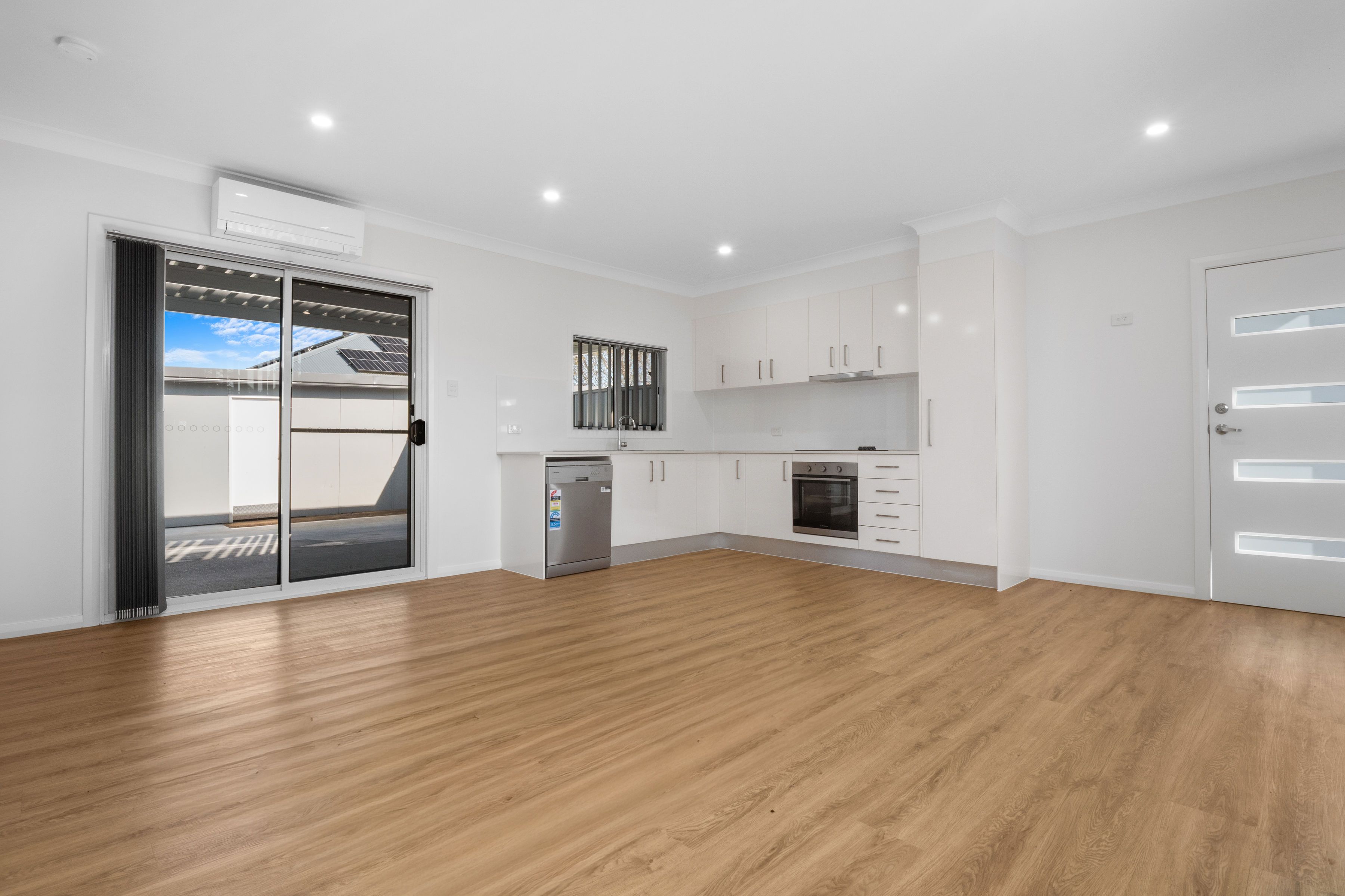 62a Pecks Road — photo 5 of 6